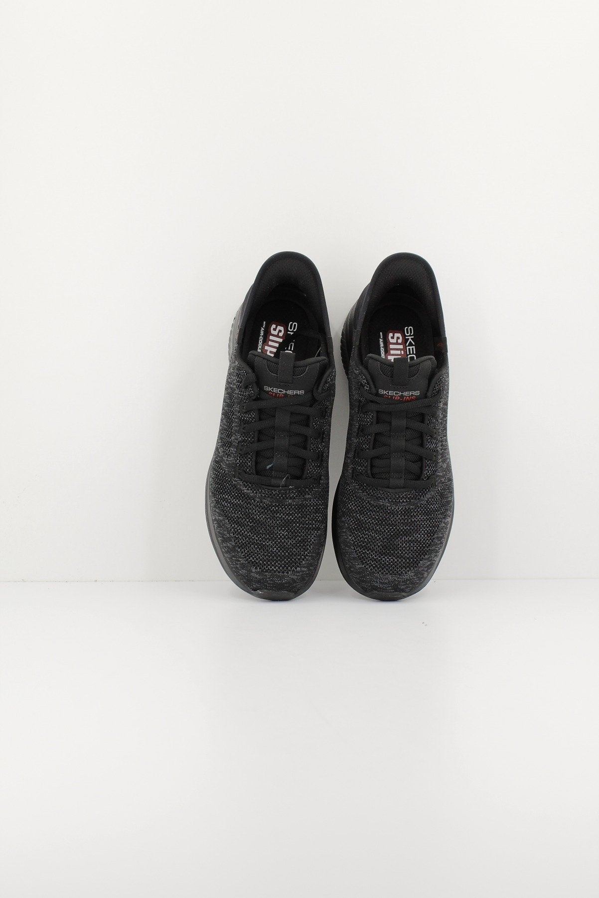 SKECHERS SLIP-INS: ULTRA FLEX . en color NEGRO (2)