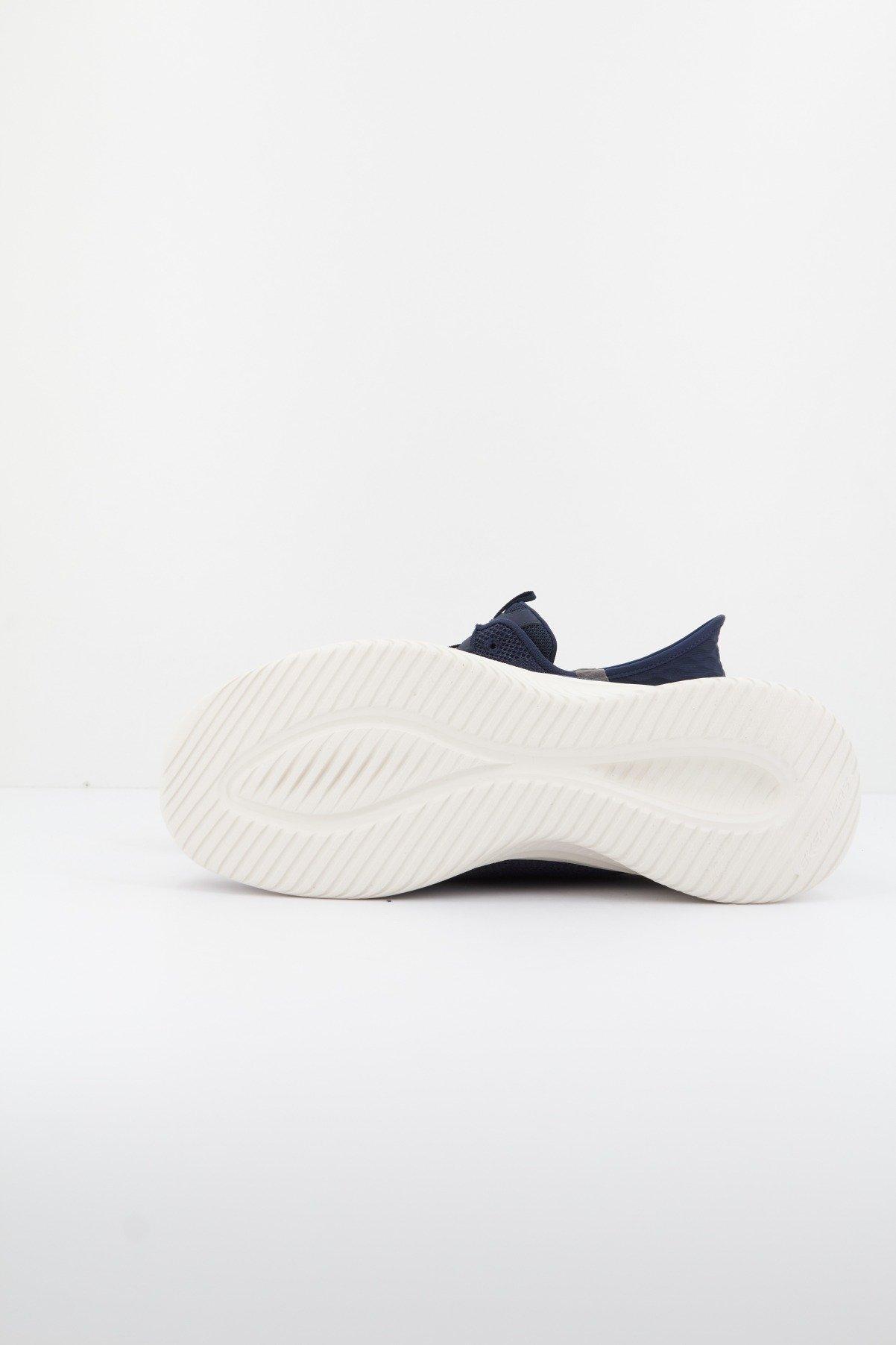 SKECHERS SLIP-INS: ULTRA FLEX . en color AZUL (4)