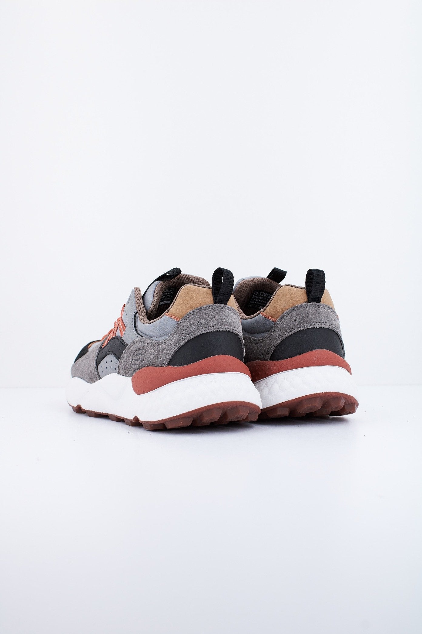 SKECHERS BENDINO en color GRIS (3)