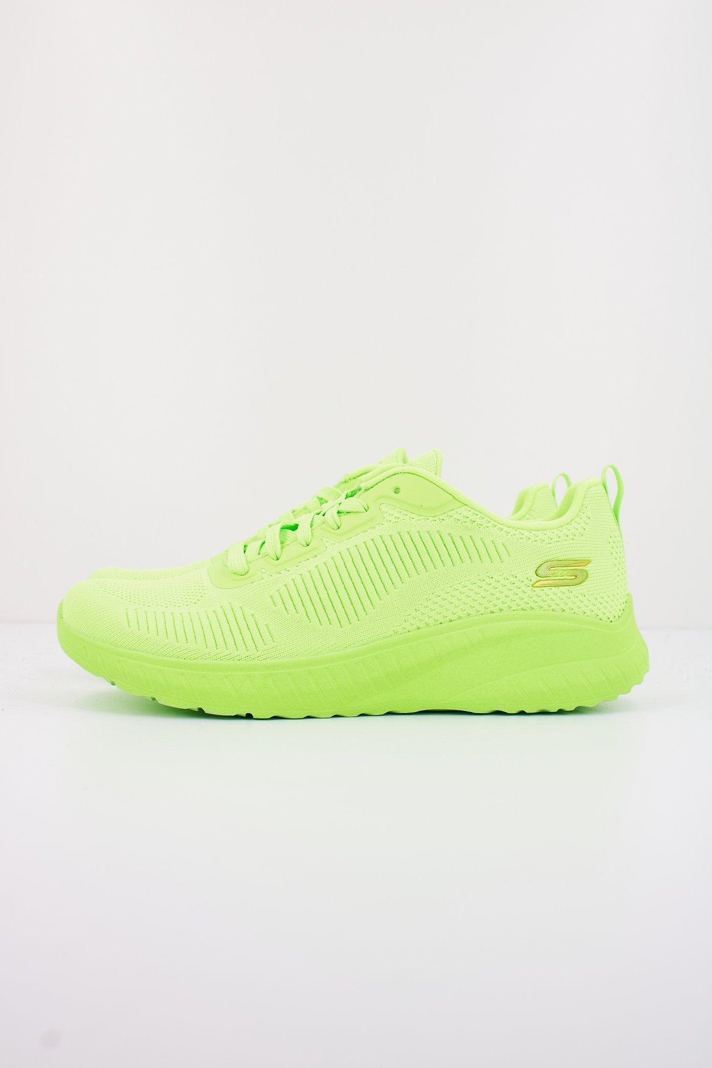 SKECHERS BOBS SQUAD CHAOS en color VERDE (1)