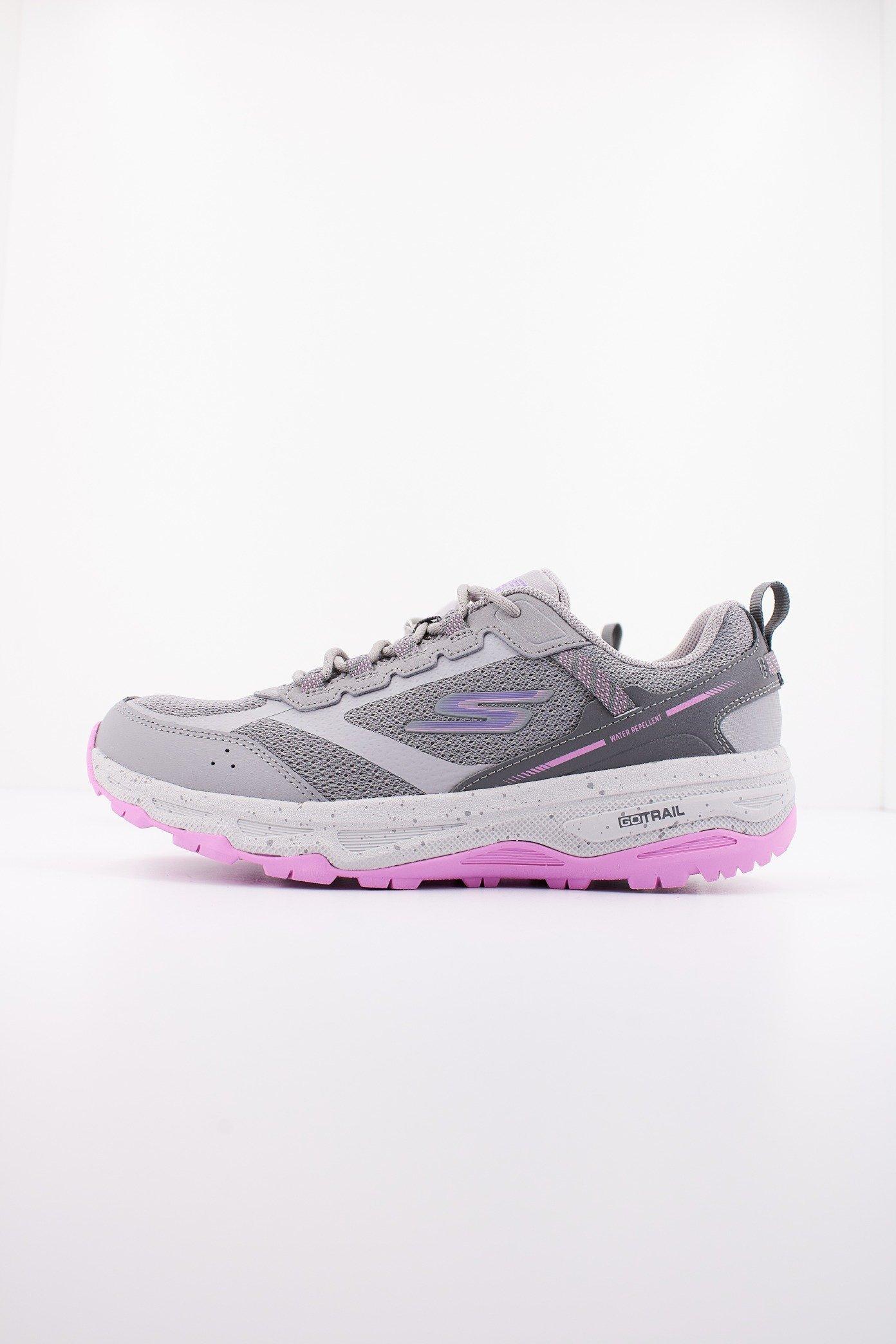 SKECHERS GO RUN TRAIL ALTITUDE en color GRIS (1)