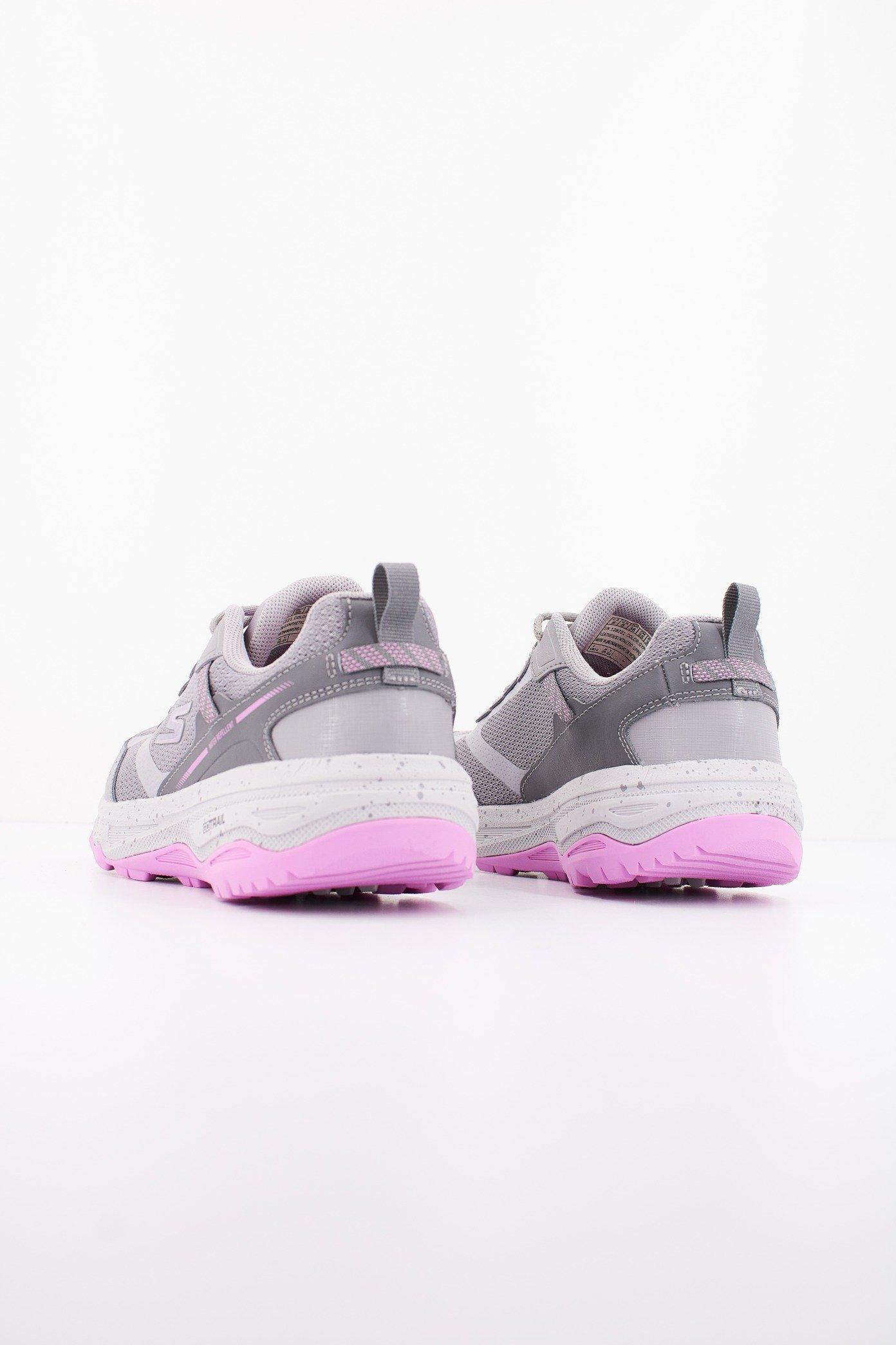 SKECHERS GO RUN TRAIL ALTITUDE en color GRIS (3)