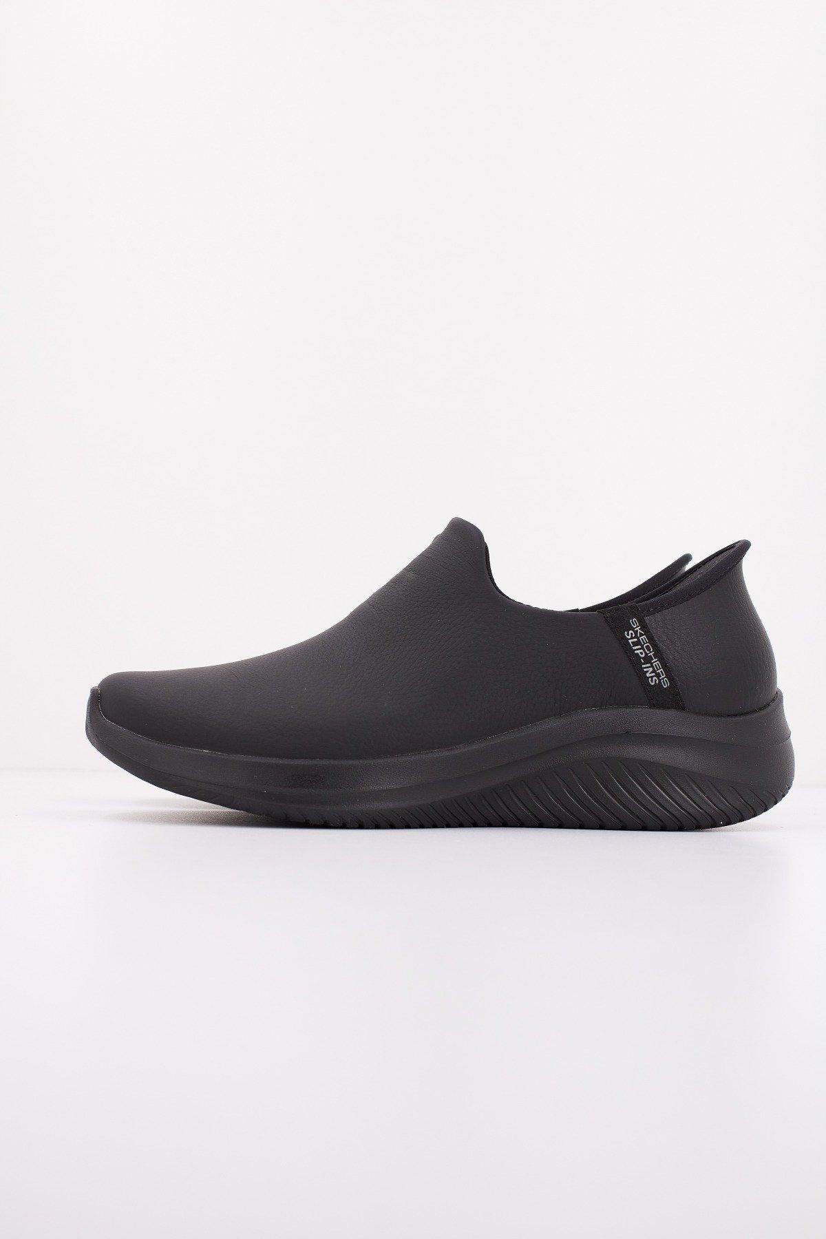 SKECHERS SLIP-INS ULTRA FLEX . ALL SMOOTH en color NEGRO (1)