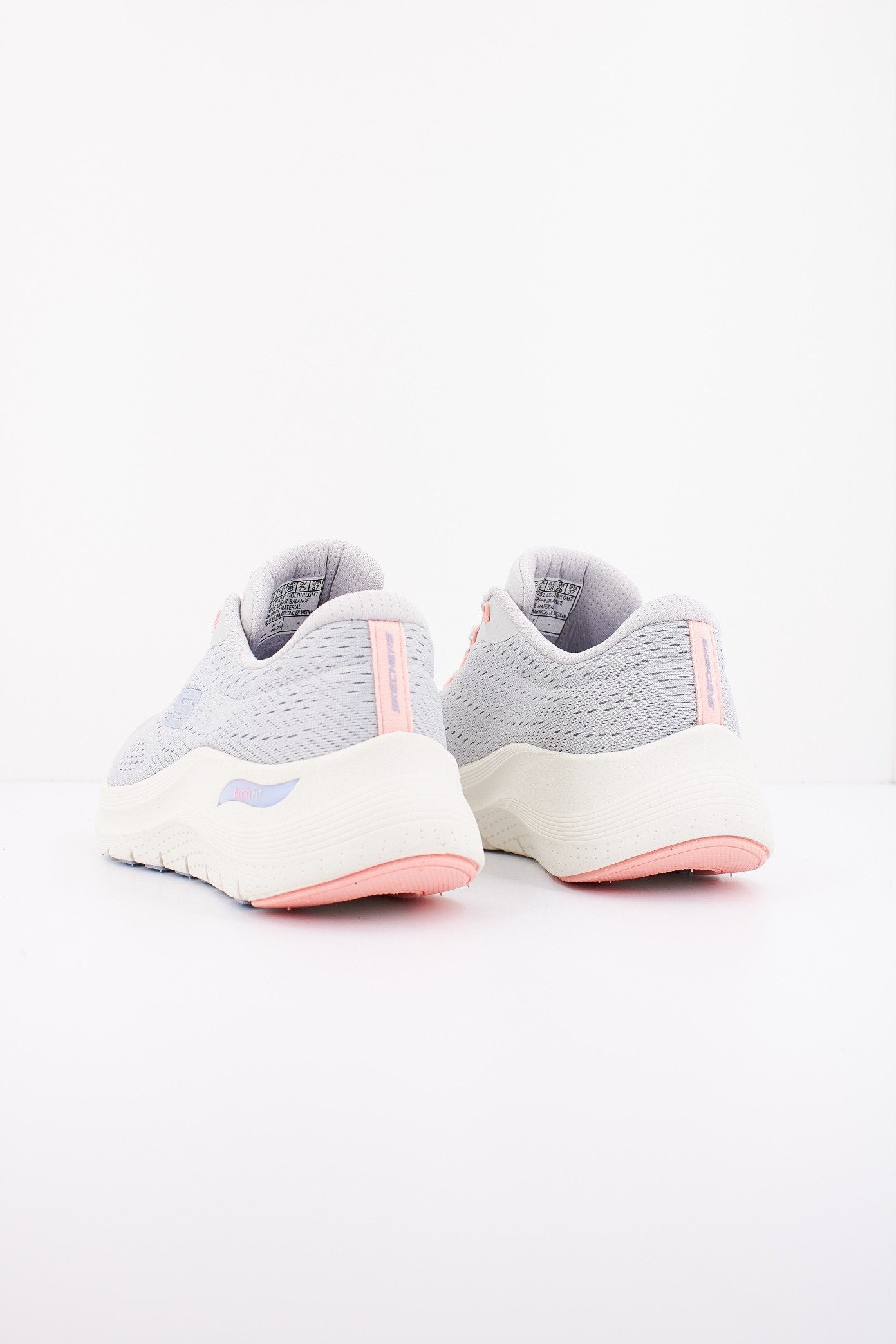 SKECHERS ARCH FIT . en color GRIS (3)