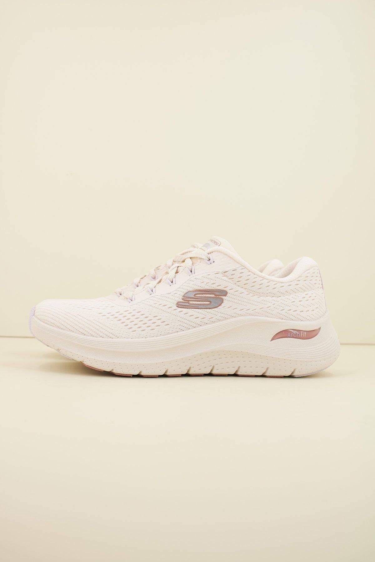 SKECHERS ARCH FIT . BIG LEAGUE en color BEIS (1)