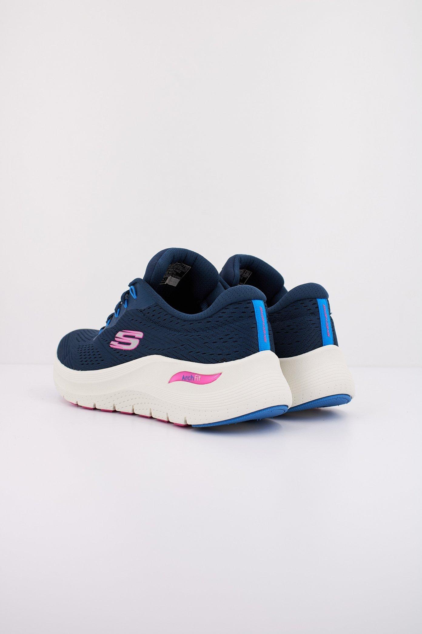 SKECHERS ARCH FIT . BIG LEAGUE en color AZUL (4)