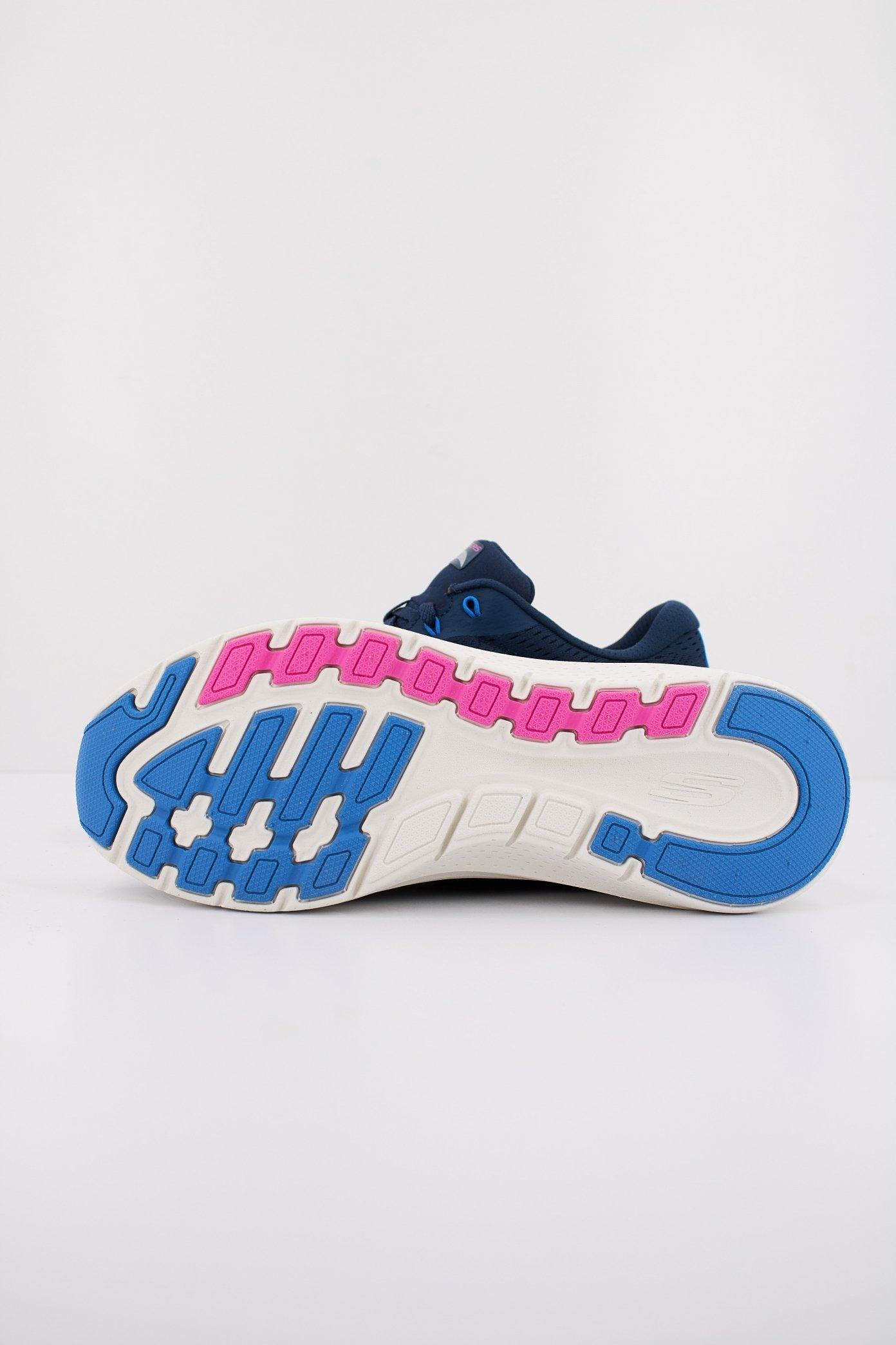 SKECHERS ARCH FIT . BIG LEAGUE en color AZUL (5)