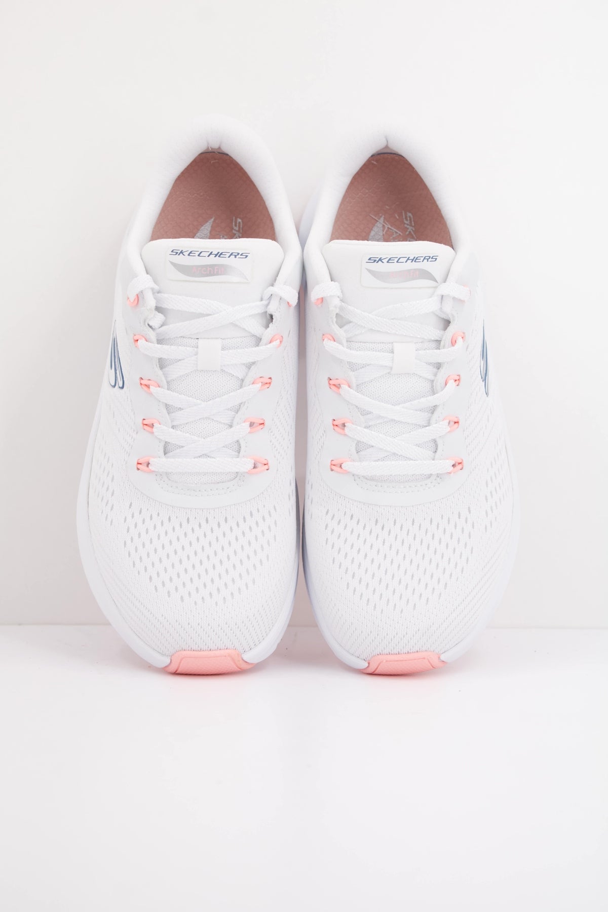 SKECHERS ARCH FIT . BIG LEAGUE en color BLANCO (3)