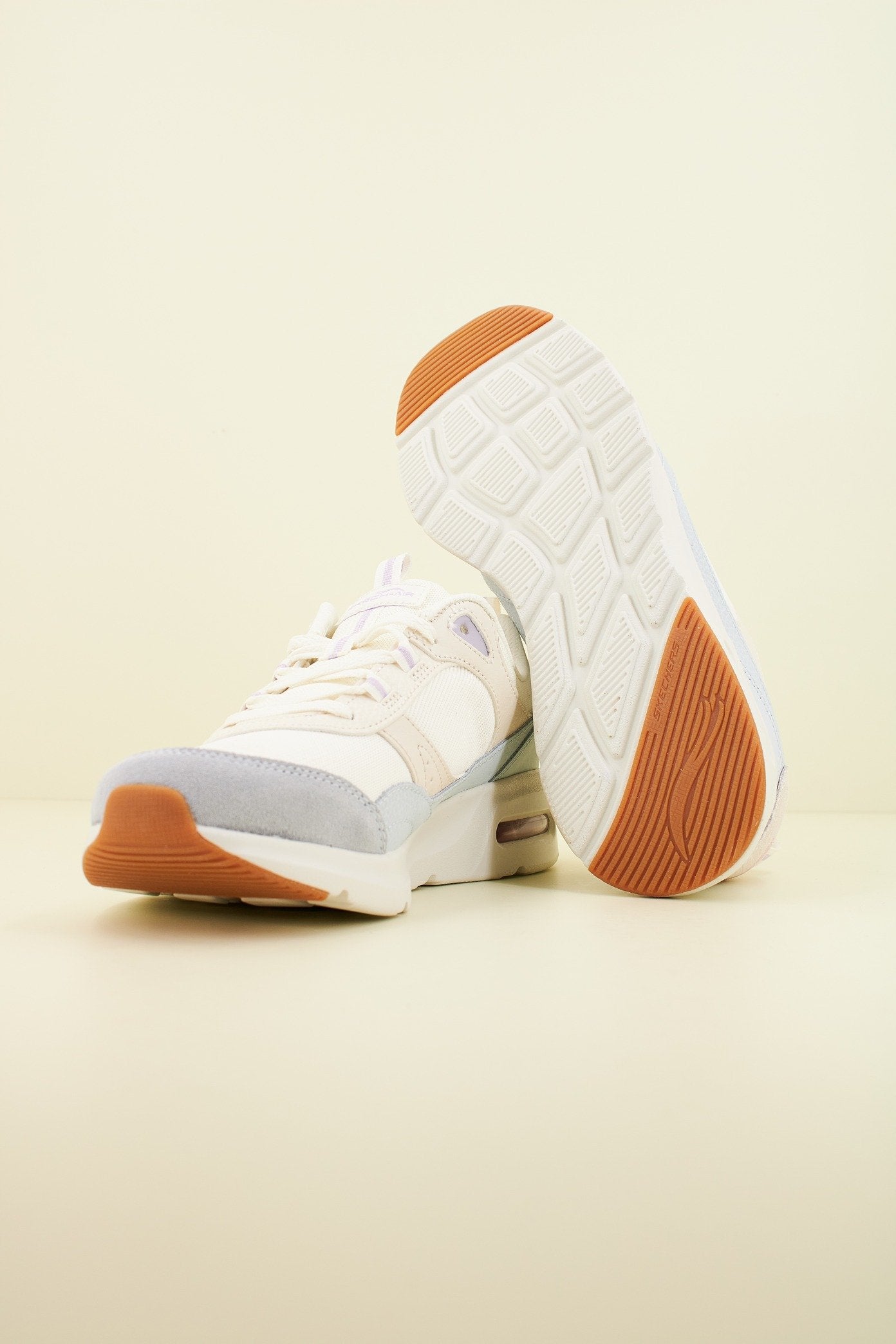 SKECHERS SKECH-AIR COURT en color BLANCO (4)