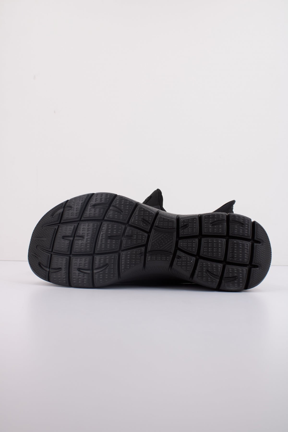 SKECHERS SLIP-INS SUMMITS - DIAMOND DREAM en color NEGRO (5)