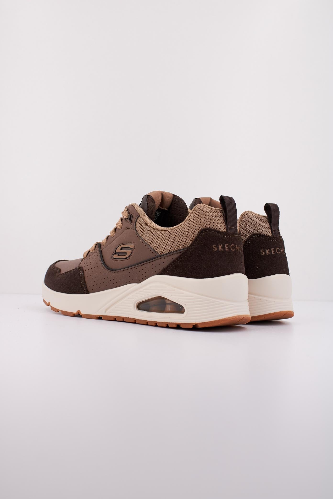 SKECHERS UNO en color MARRON (4)