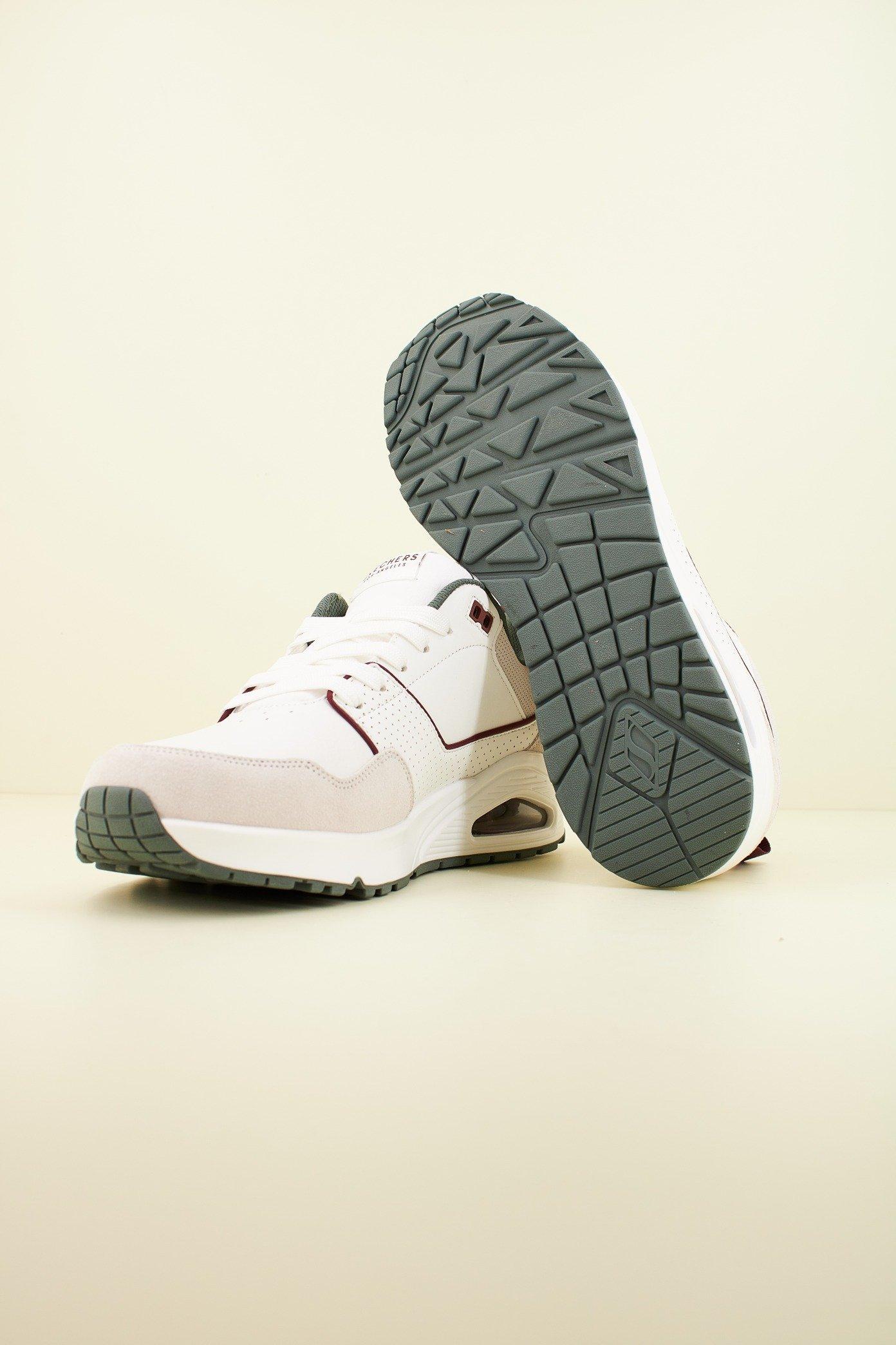 SKECHERS UNO en color BLANCO (4)