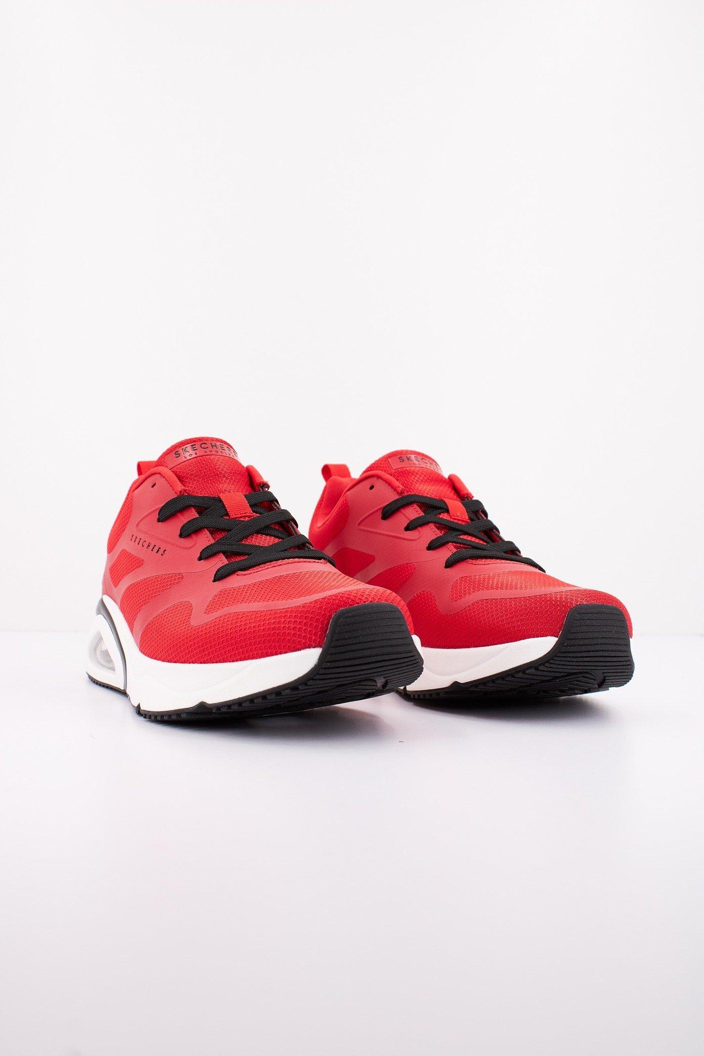 SKECHERS TRES-AIR UNO en color ROJO (2)