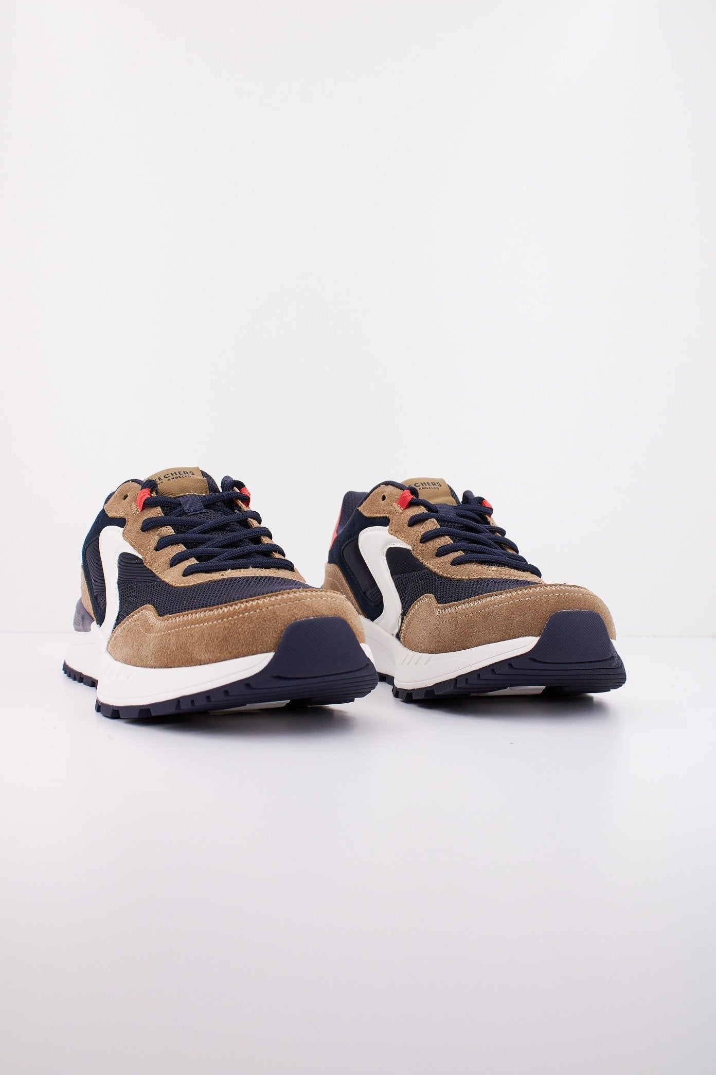 SKECHERS FURY en color MARRON (2)