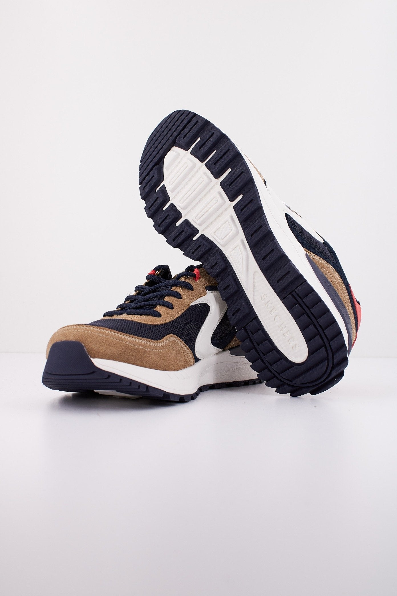 SKECHERS FURY en color MARRON (4)