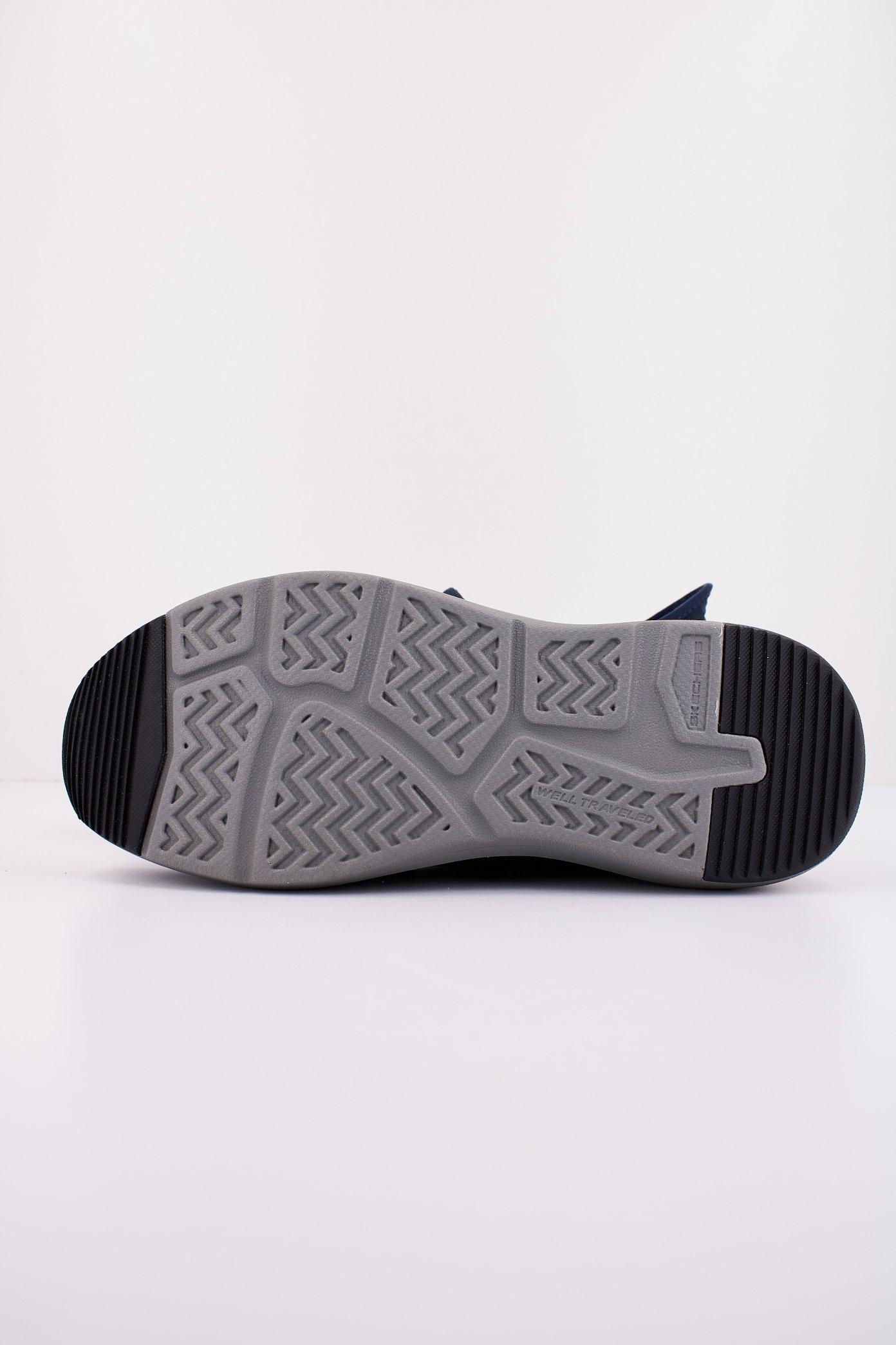 SKECHERS SPLI-INS PROVEN - SUTTNER en color AZUL (4)