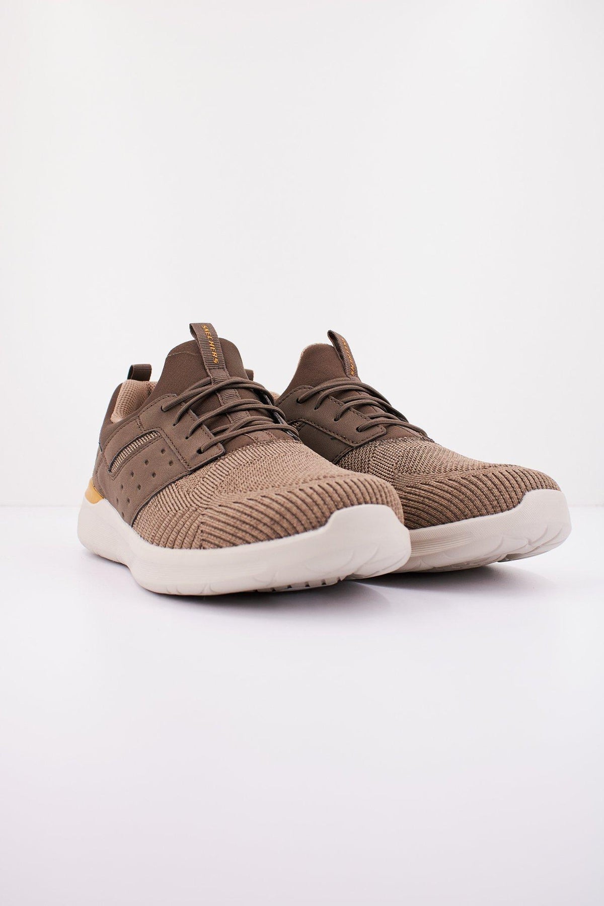 SKECHERS S en color MARRON (2)