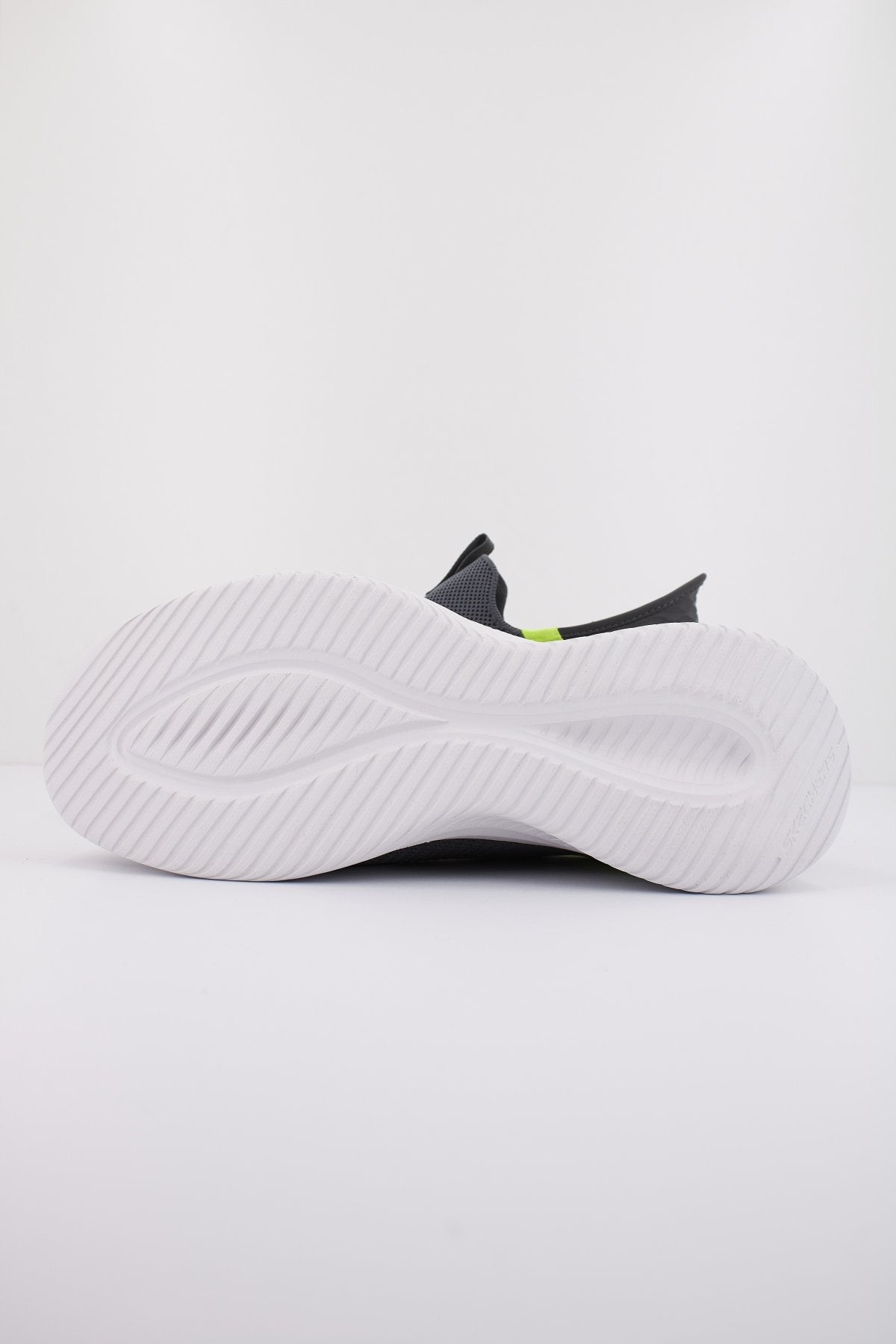 SKECHERS SLIP-INS: ULTRA FLEX . - VIEWPOINT en color GRIS (4)