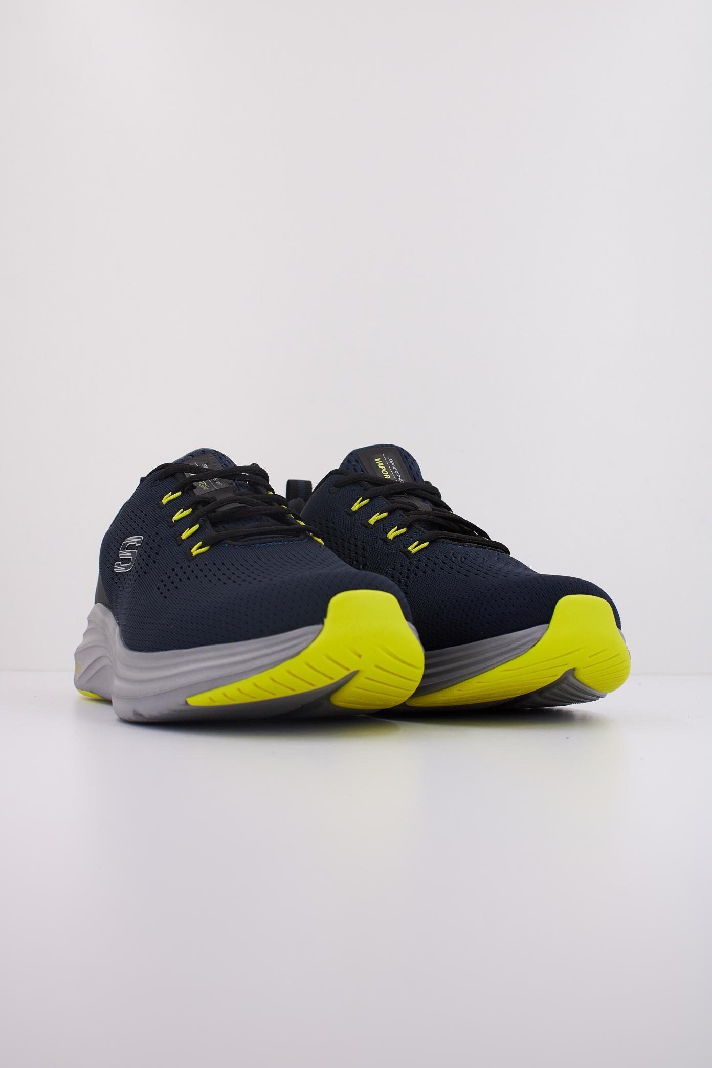 SKECHERS VAPOR FOAM en color AZUL (2)