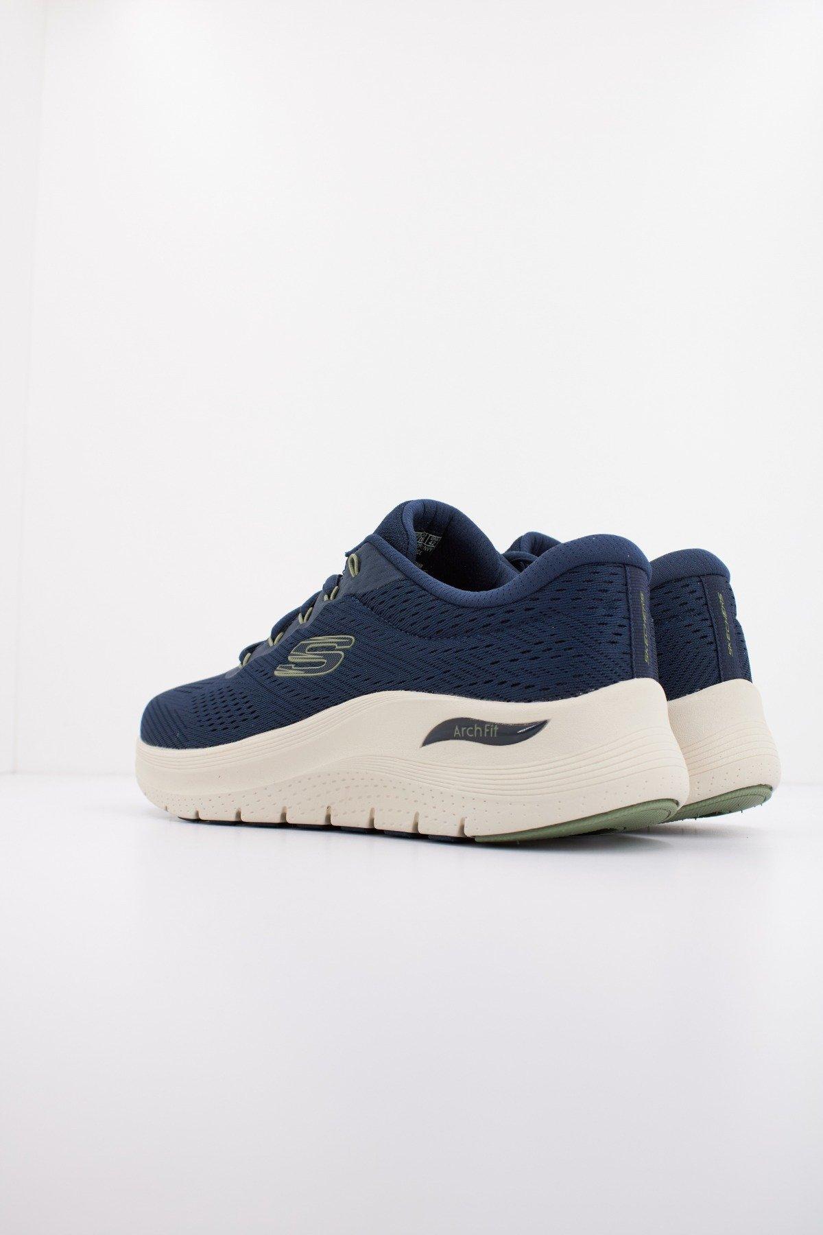 SKECHERS ARCH FIT . en color AZUL (3)