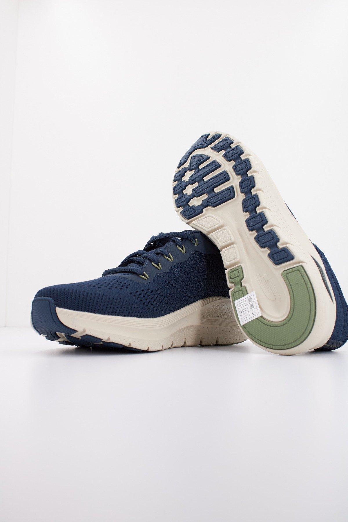 SKECHERS ARCH FIT . en color AZUL (4)