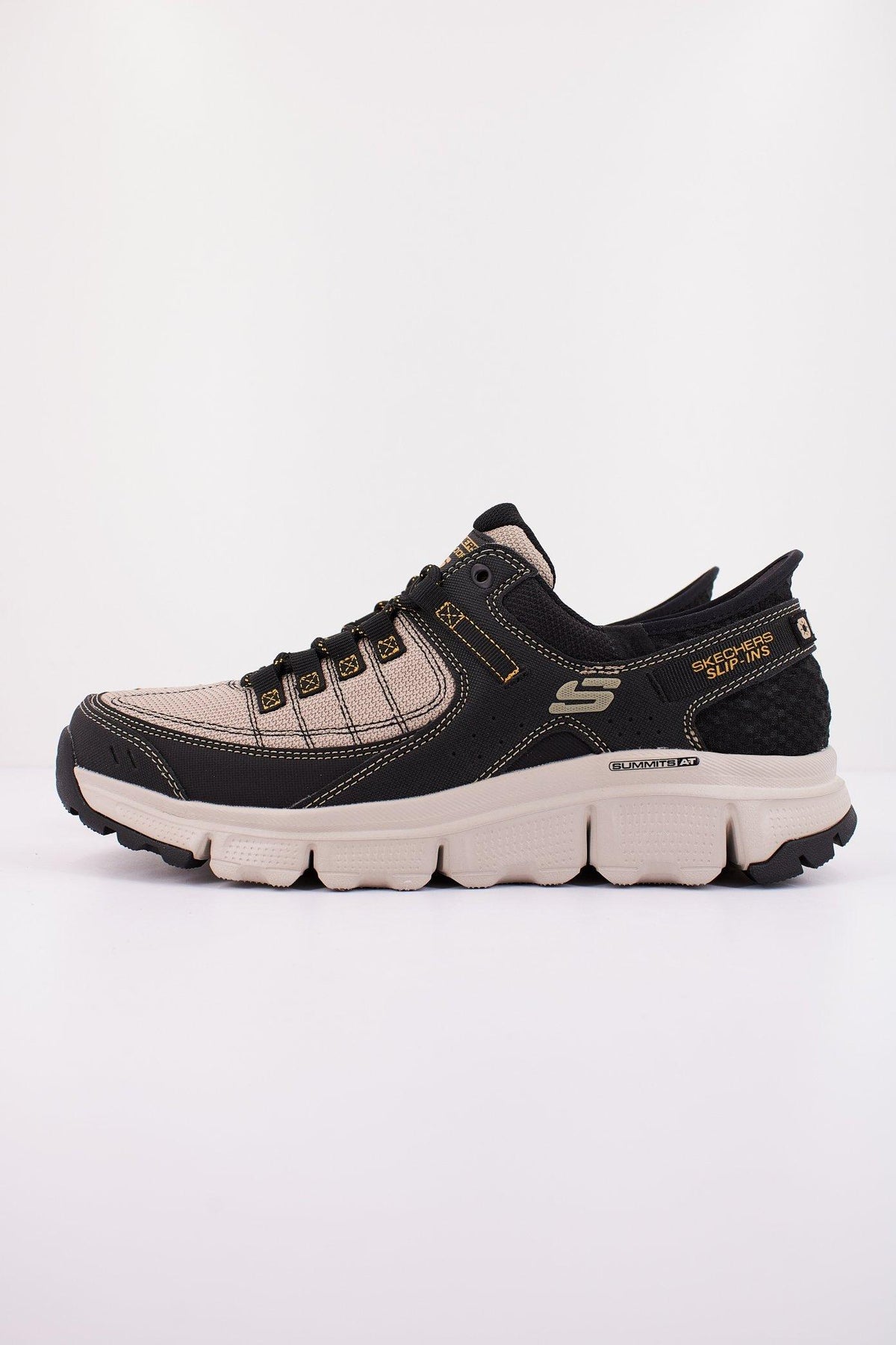 SKECHERS SUMMITS AT SLIP-INS en color MARRON (1)