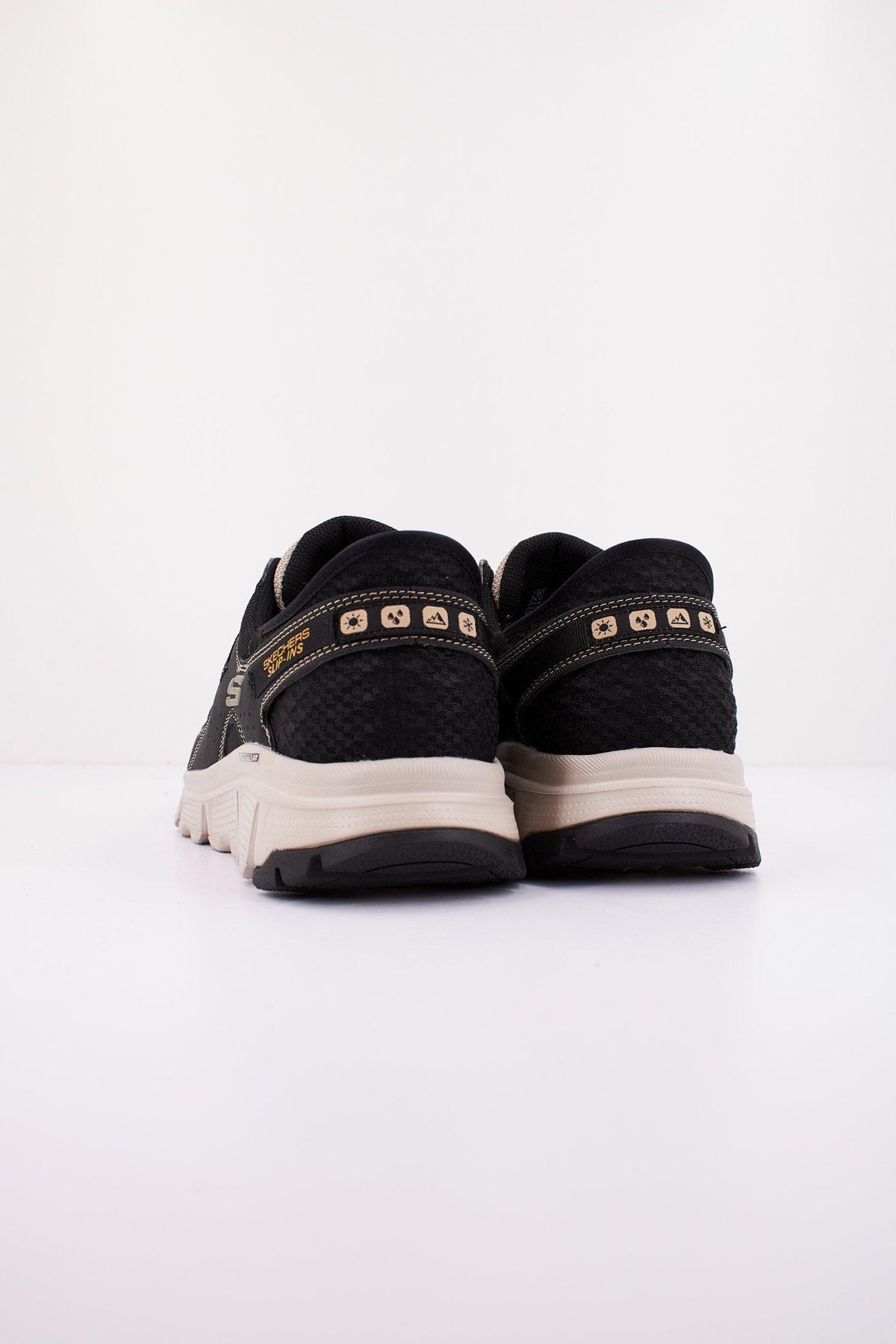 SKECHERS SUMMITS AT SLIP-INS en color MARRON (3)
