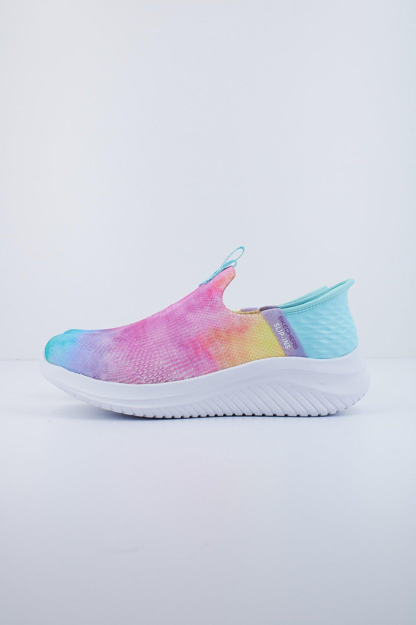 SKECHERS SLIP-INS: ULTRA FL en color VIOLETA (1)