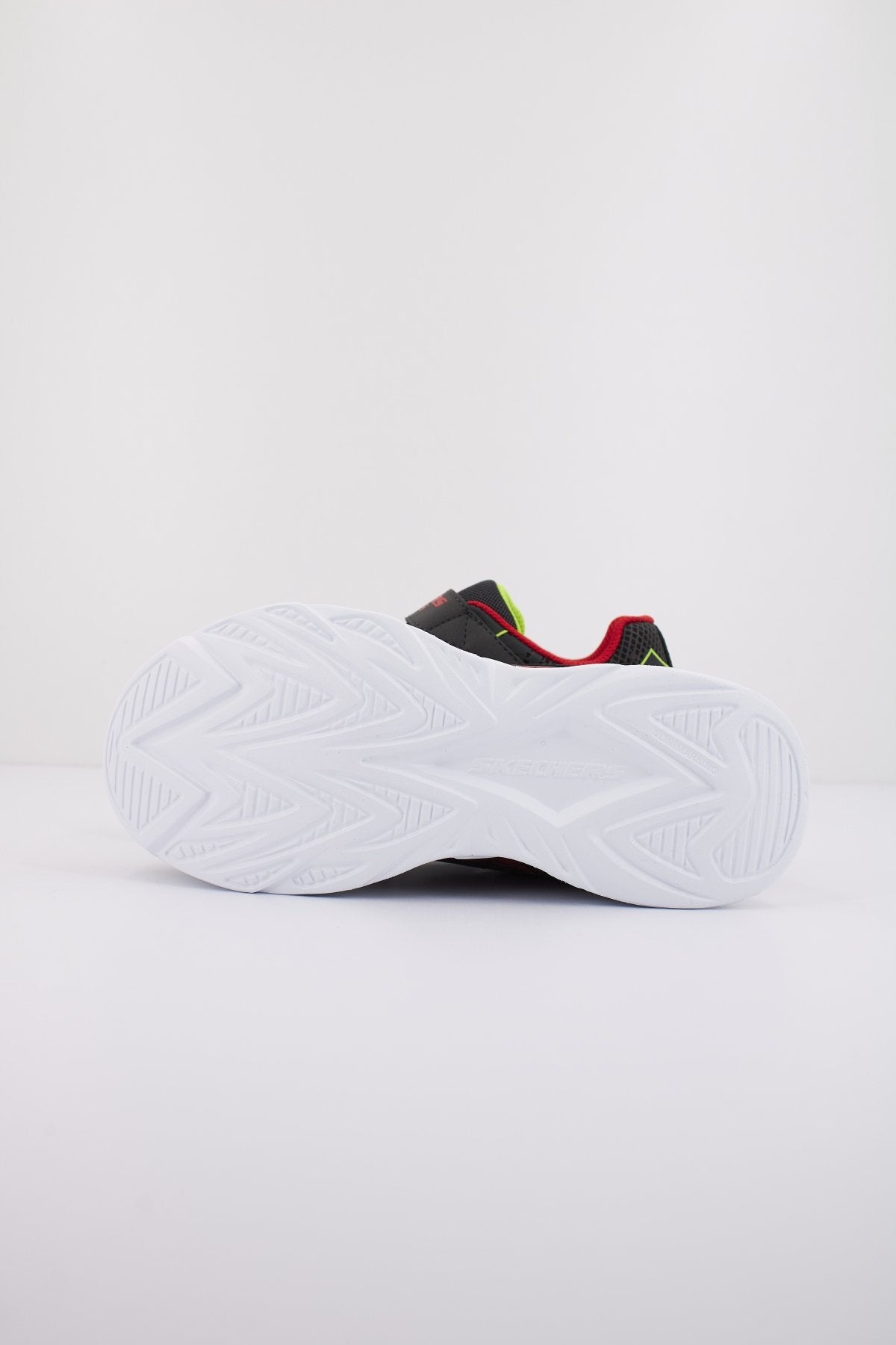 SKECHERS VORTEX . - ZORENTO en color NEGRO (4)