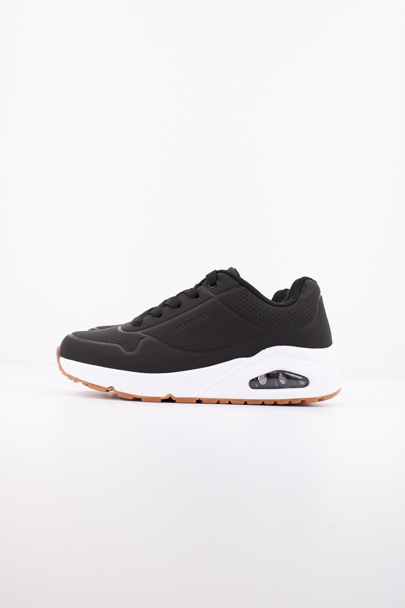 SKECHERS UNO - STAND ON AIR en color NEGRO (1)