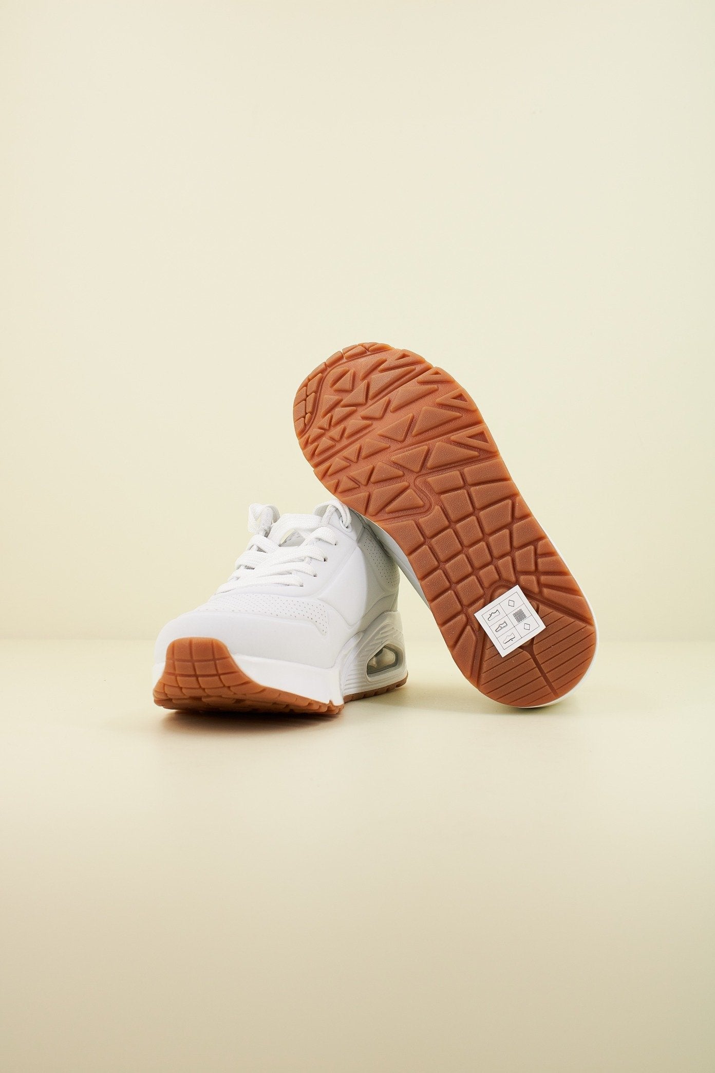 SKECHERS UNO - STAND ON AIR en color BLANCO (4)