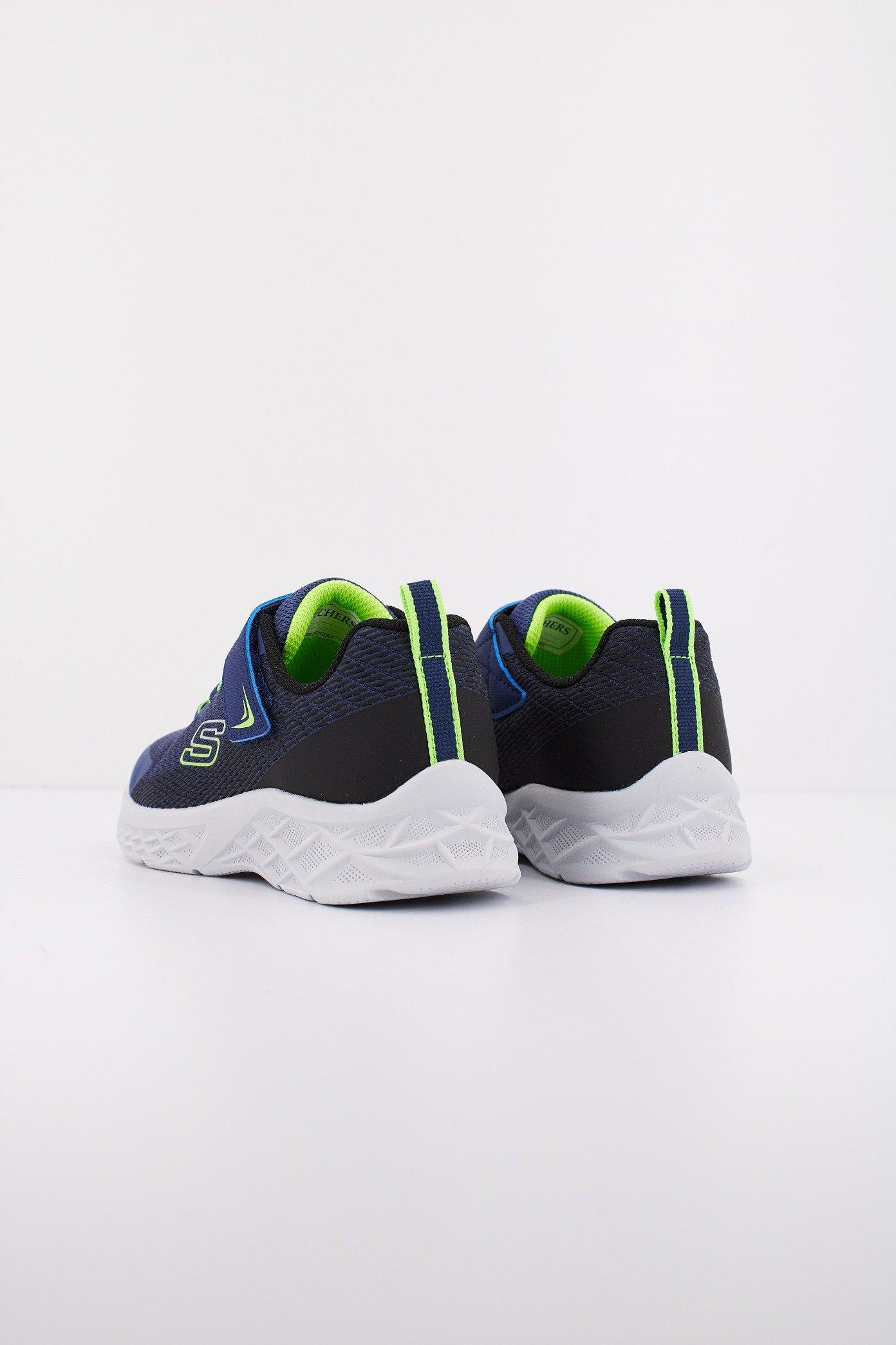 SKECHERS L en color AZUL (3)