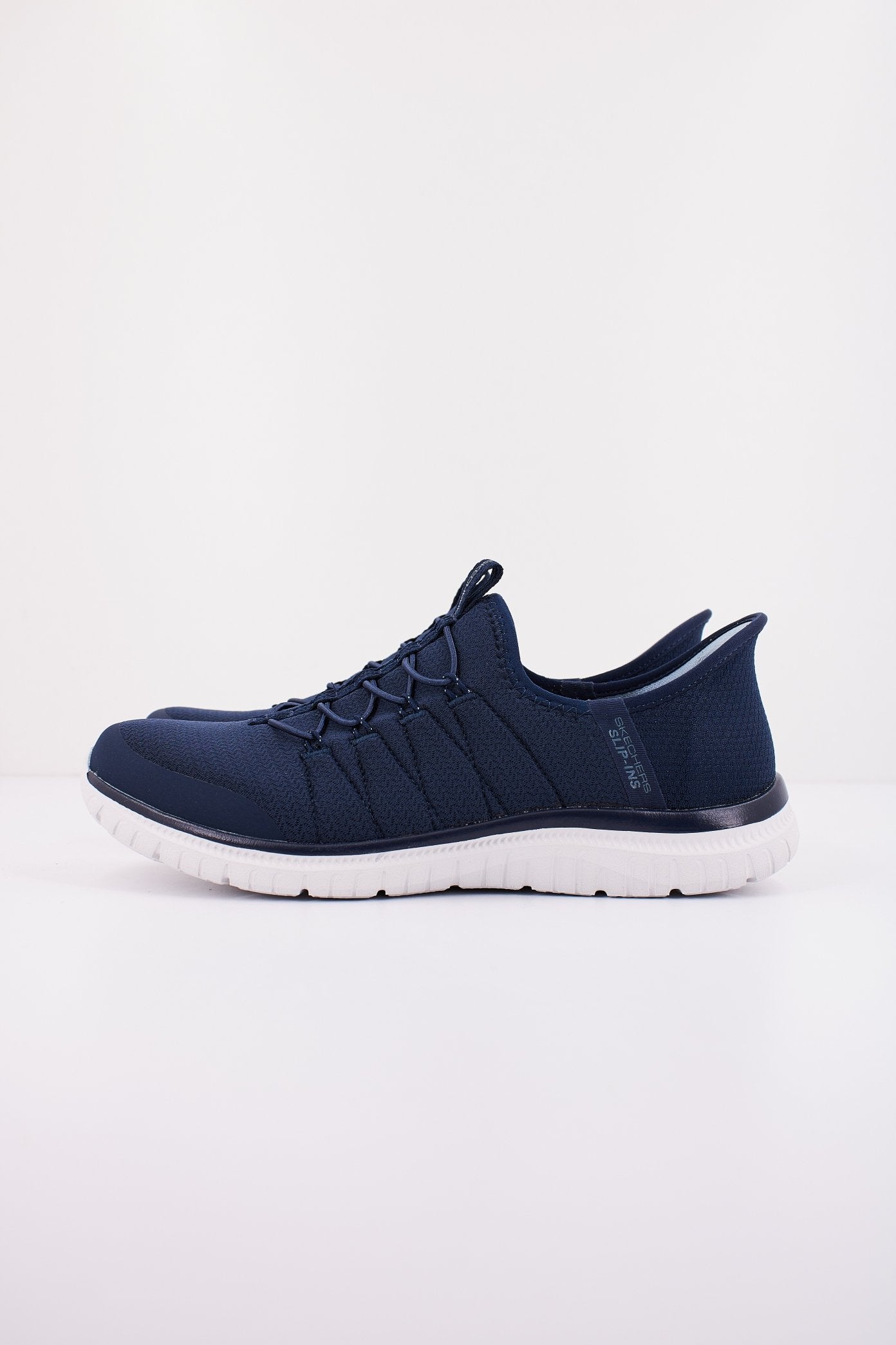 SKECHERS SPLIP-INS VIRTUE en color AZUL (1)