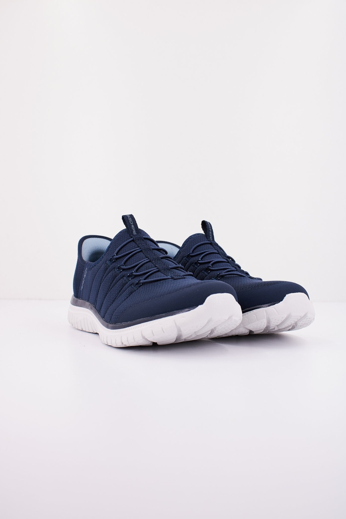 SKECHERS SPLIP-INS VIRTUE en color AZUL (2)