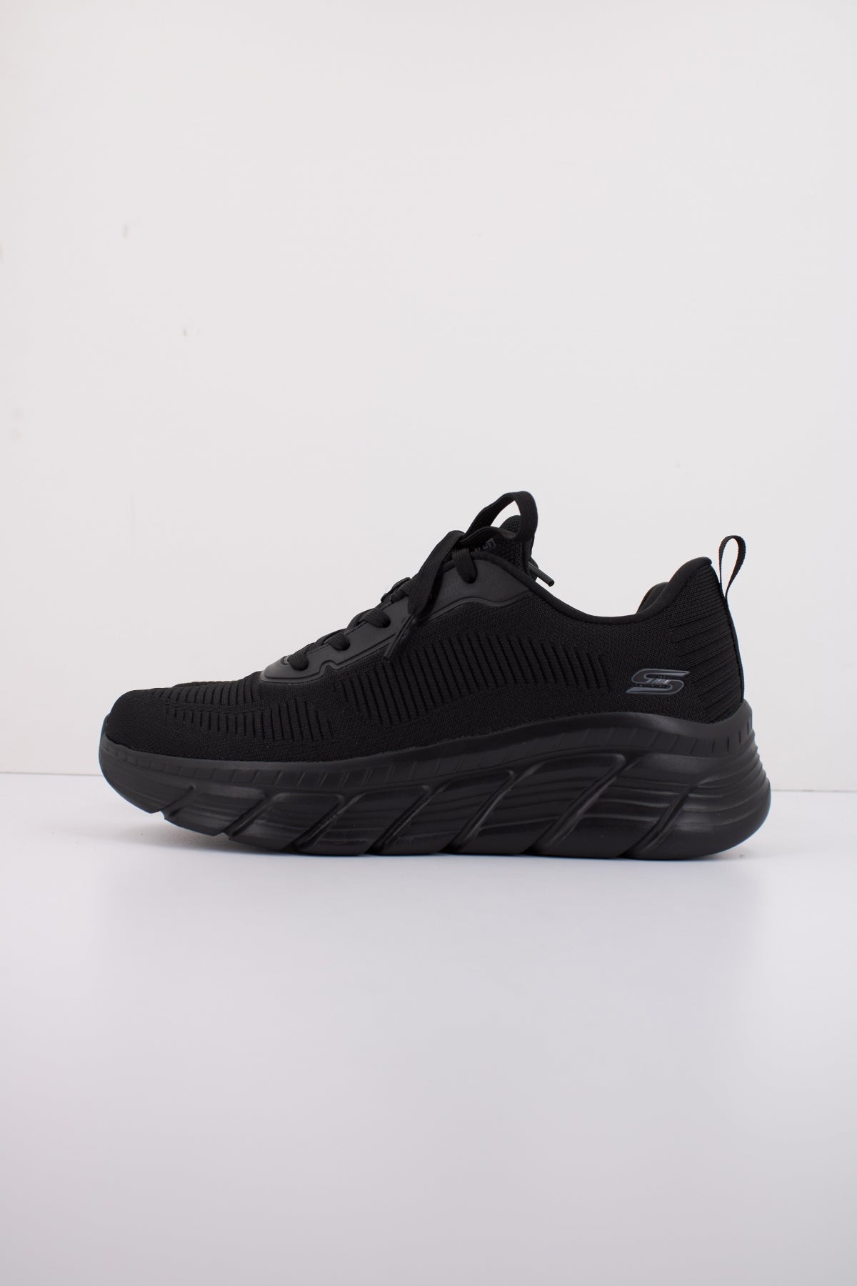 SKECHERS BOBS B FLEX HI FLYING HI en color NEGRO (1)