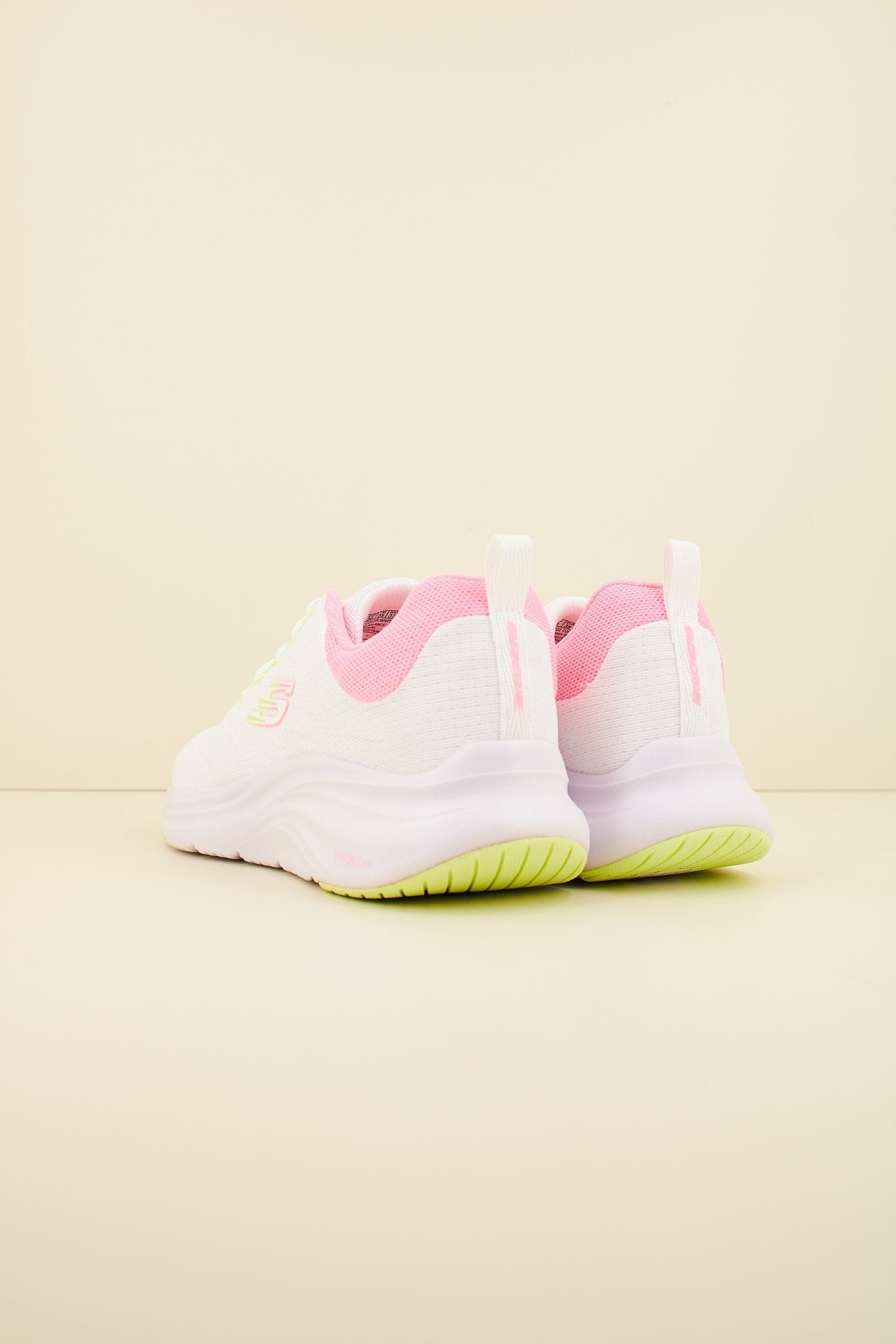 SKECHERS S en color BLANCO (3)
