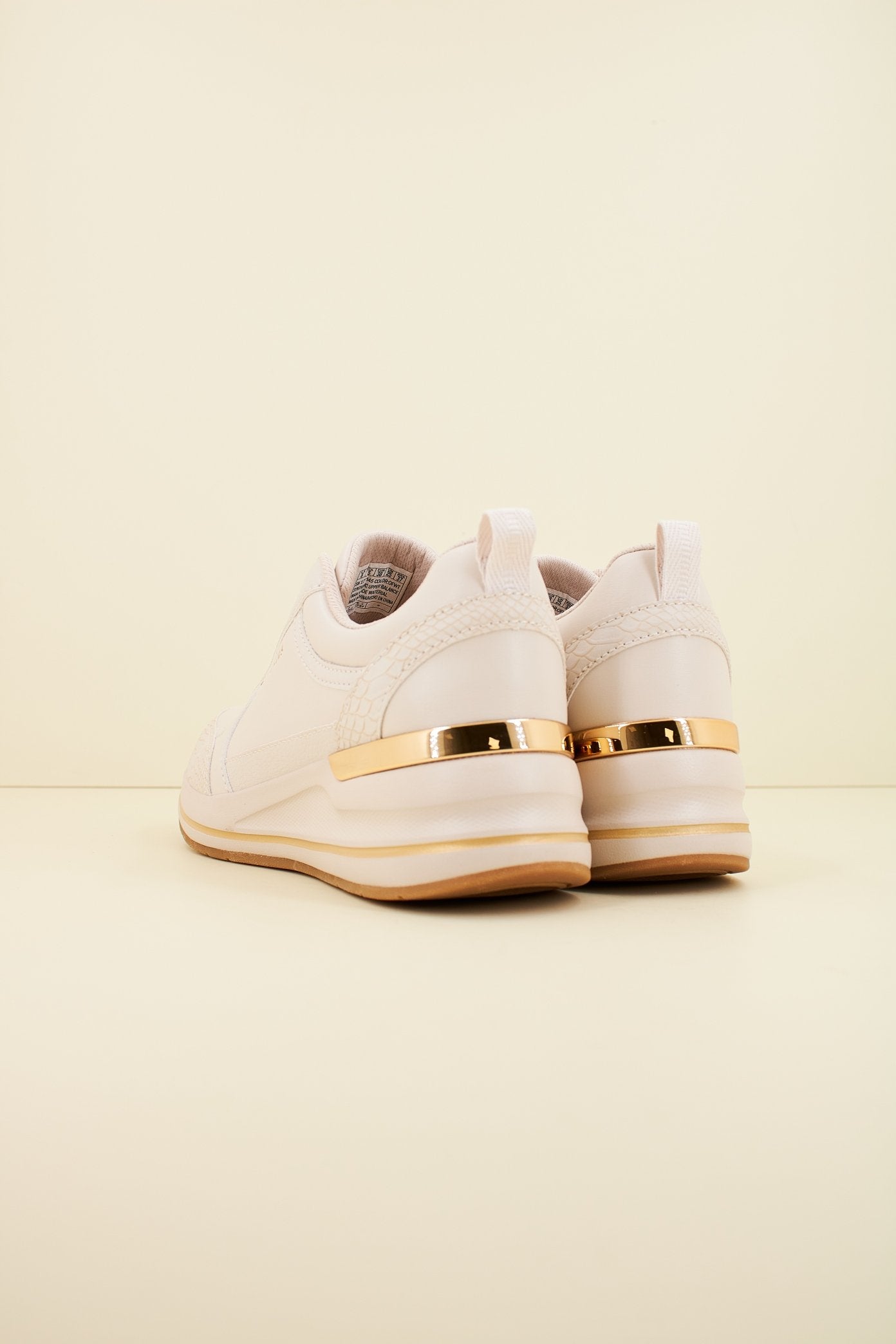 SKECHERS S en color BEIS (3)