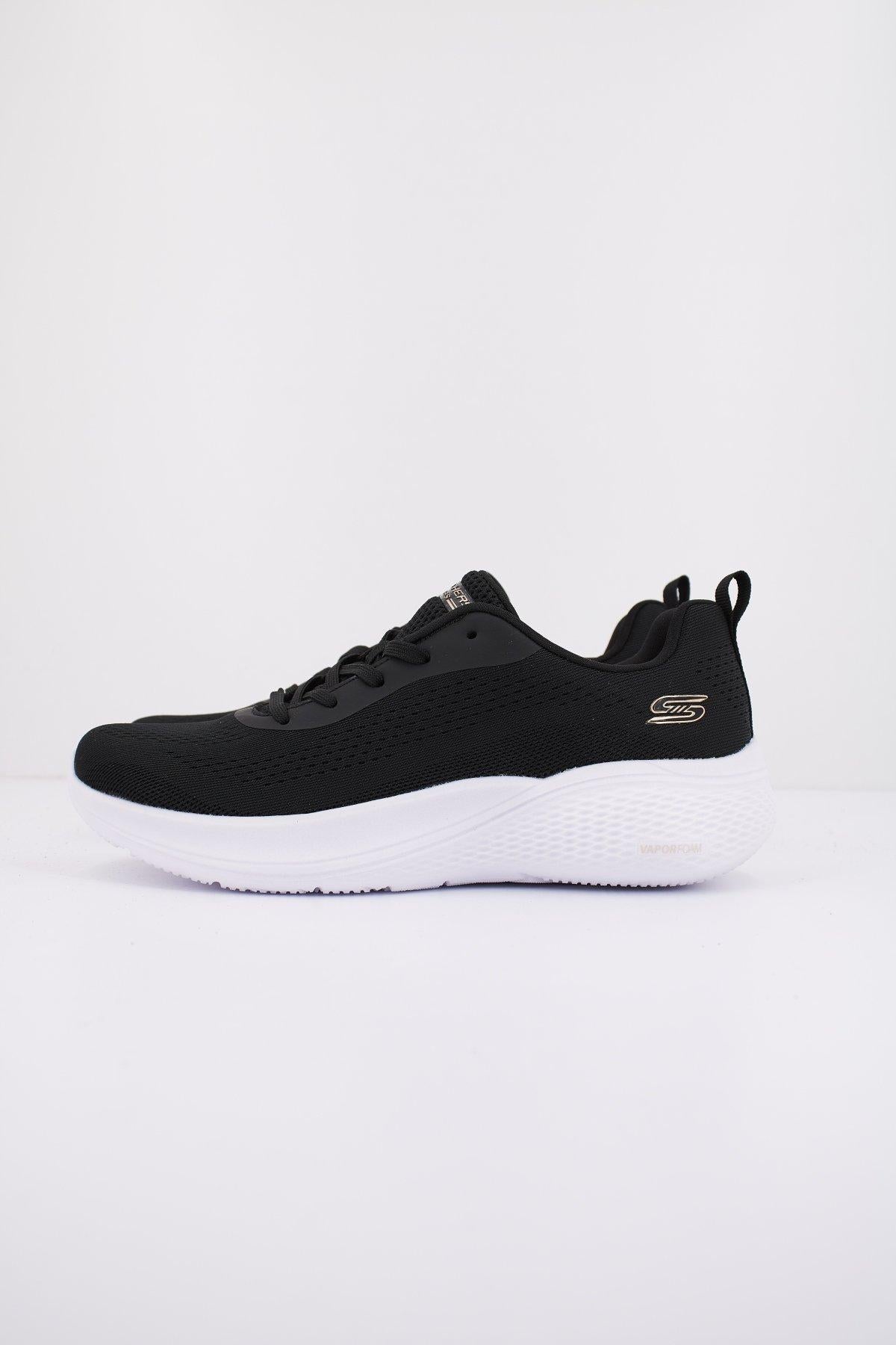 SKECHERS BOBS INFINITY en color NEGRO (1)