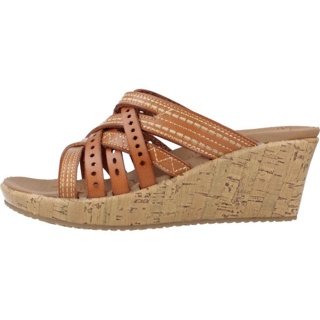SKECHERS BEVERLEE - HOT SPRING en color MARRON (2)