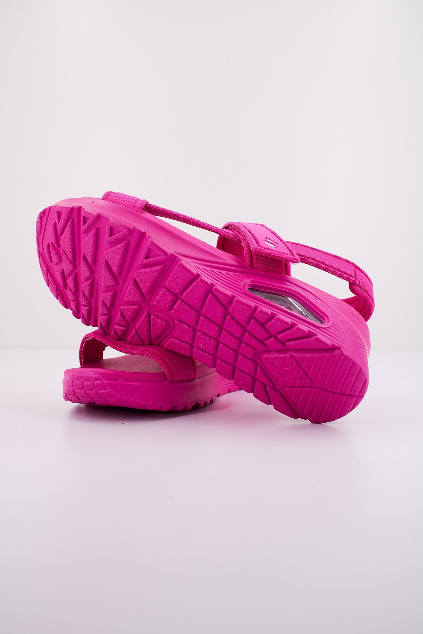 SKECHERS UNO - FUN STAND en color ROSA (4)