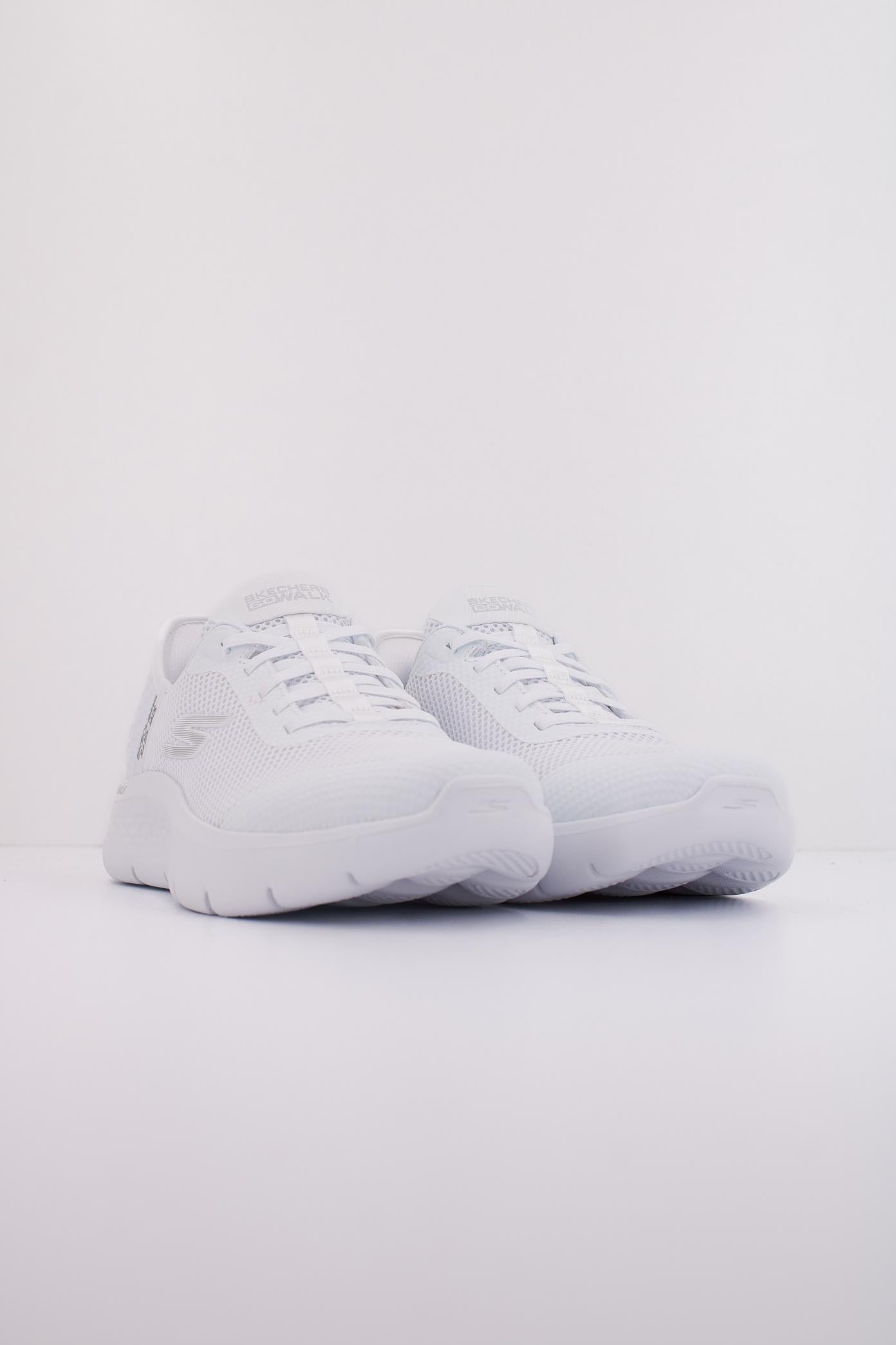 SKECHERS GO WALK FLEX GRAND ENTRY en color BLANCO (2)