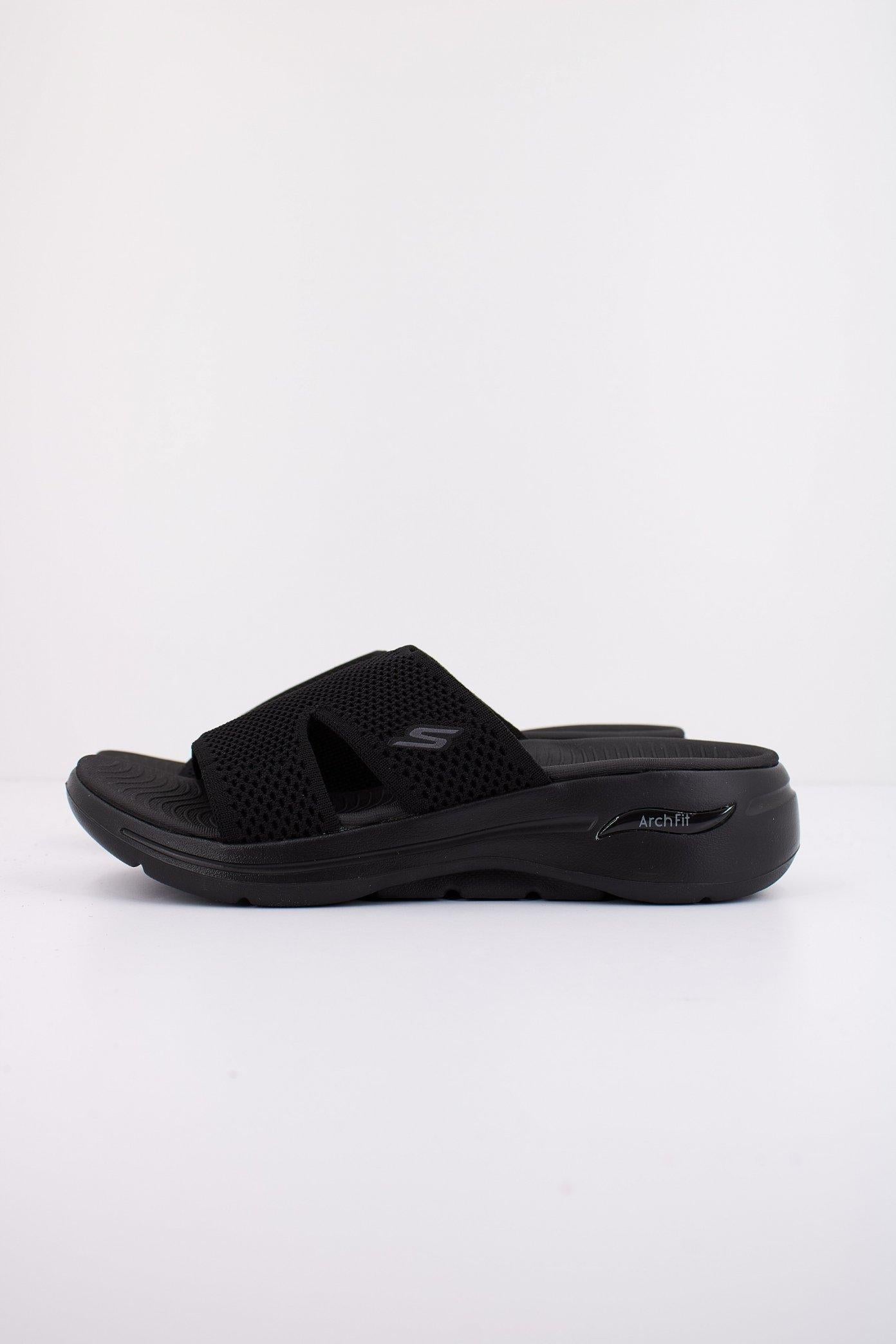 SKECHERS GO WALK ARCH FIT SANDAL - JOYFUL en color NEGRO (1)