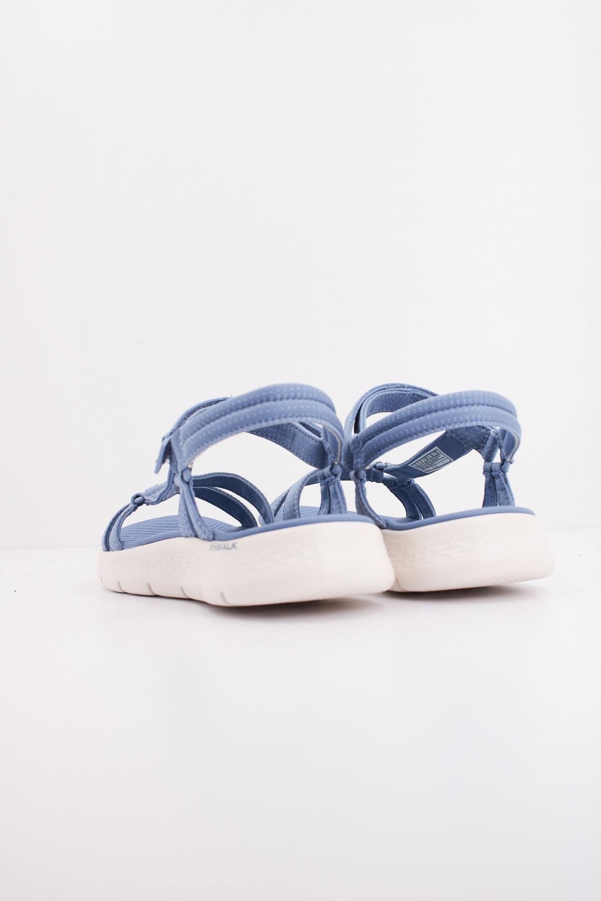 SKECHERS GO WALK FLEX SANDAL en color AZUL (4)