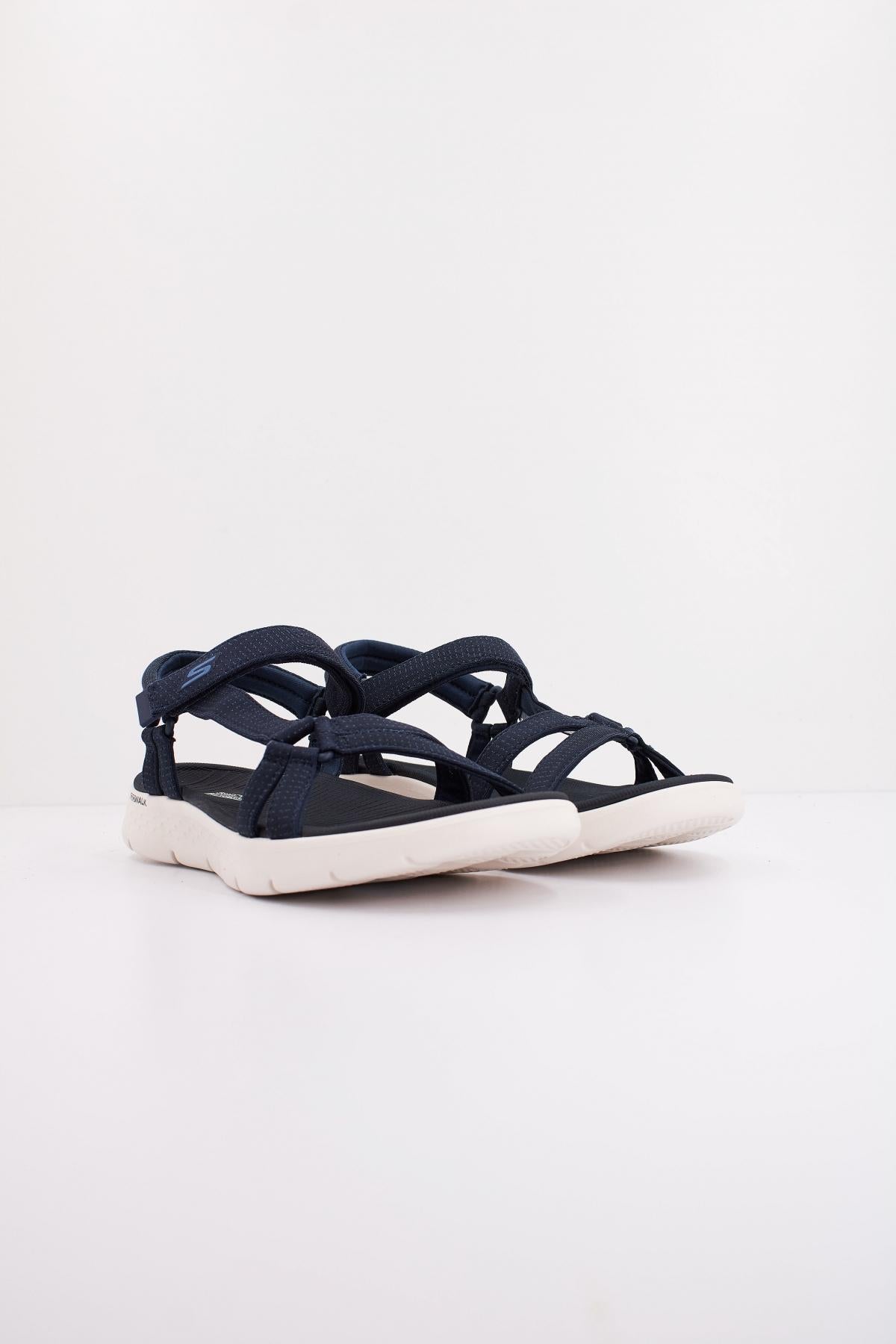 SKECHERS GO WALK FLEX SANDAL en color AZUL (2)