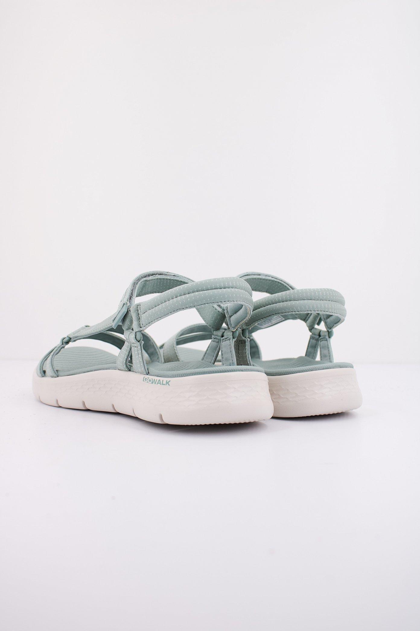 SKECHERS GO WALK FLEX SANDAL en color AZUL (3)