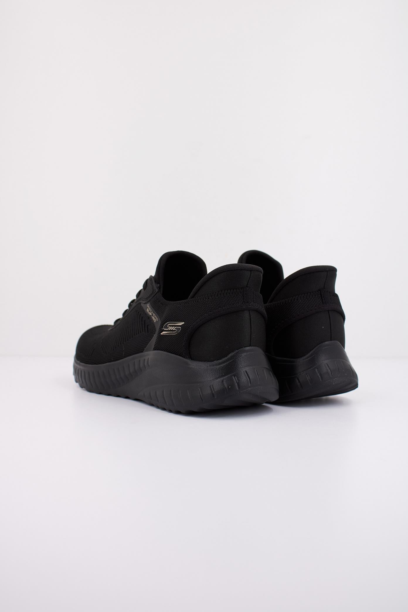 SKECHERS BOBS SQUAD CHAOS - C en color NEGRO (4)