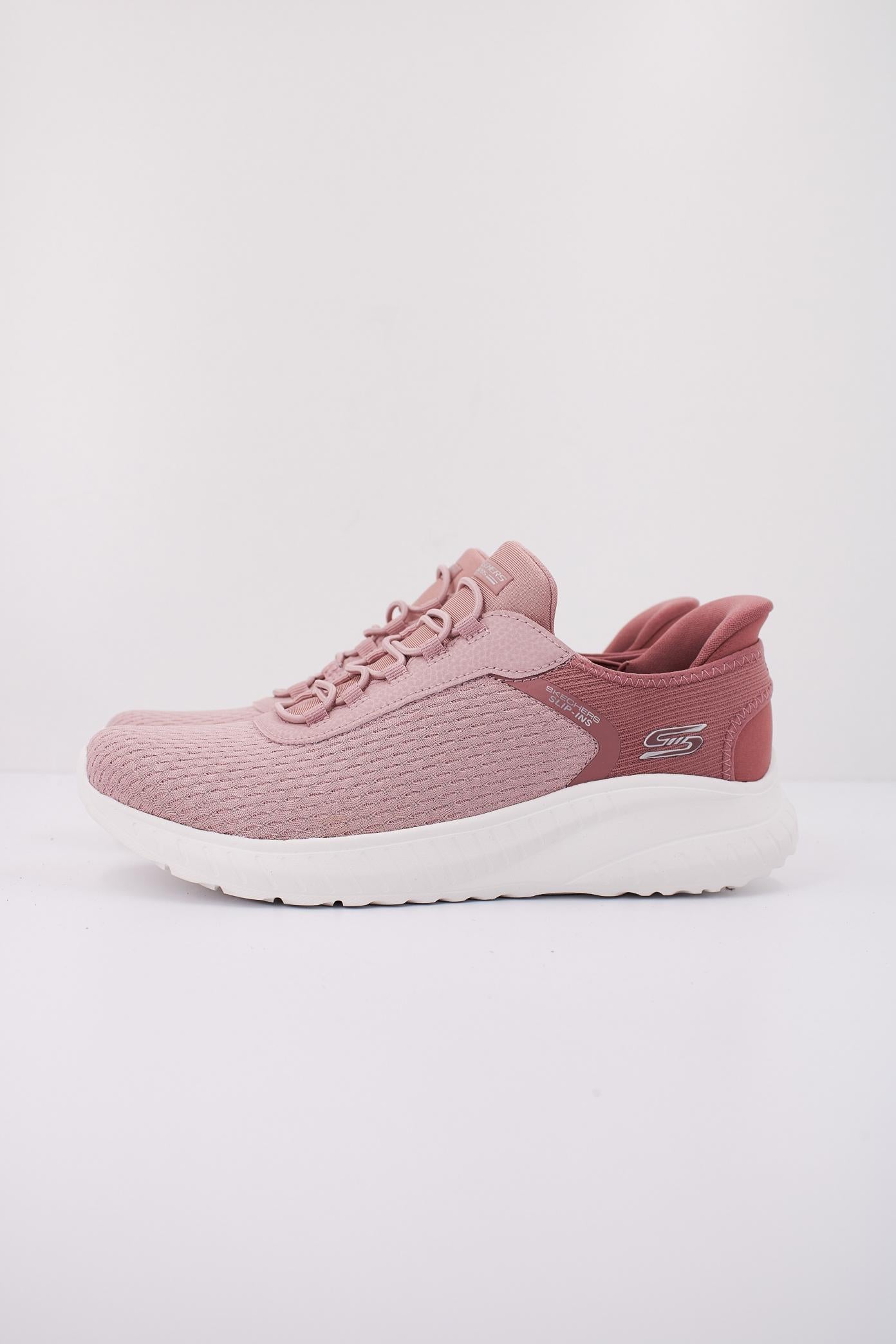 SKECHERS BOBS SQUAD CHAOS - I slip-ins en color ROSA (1)