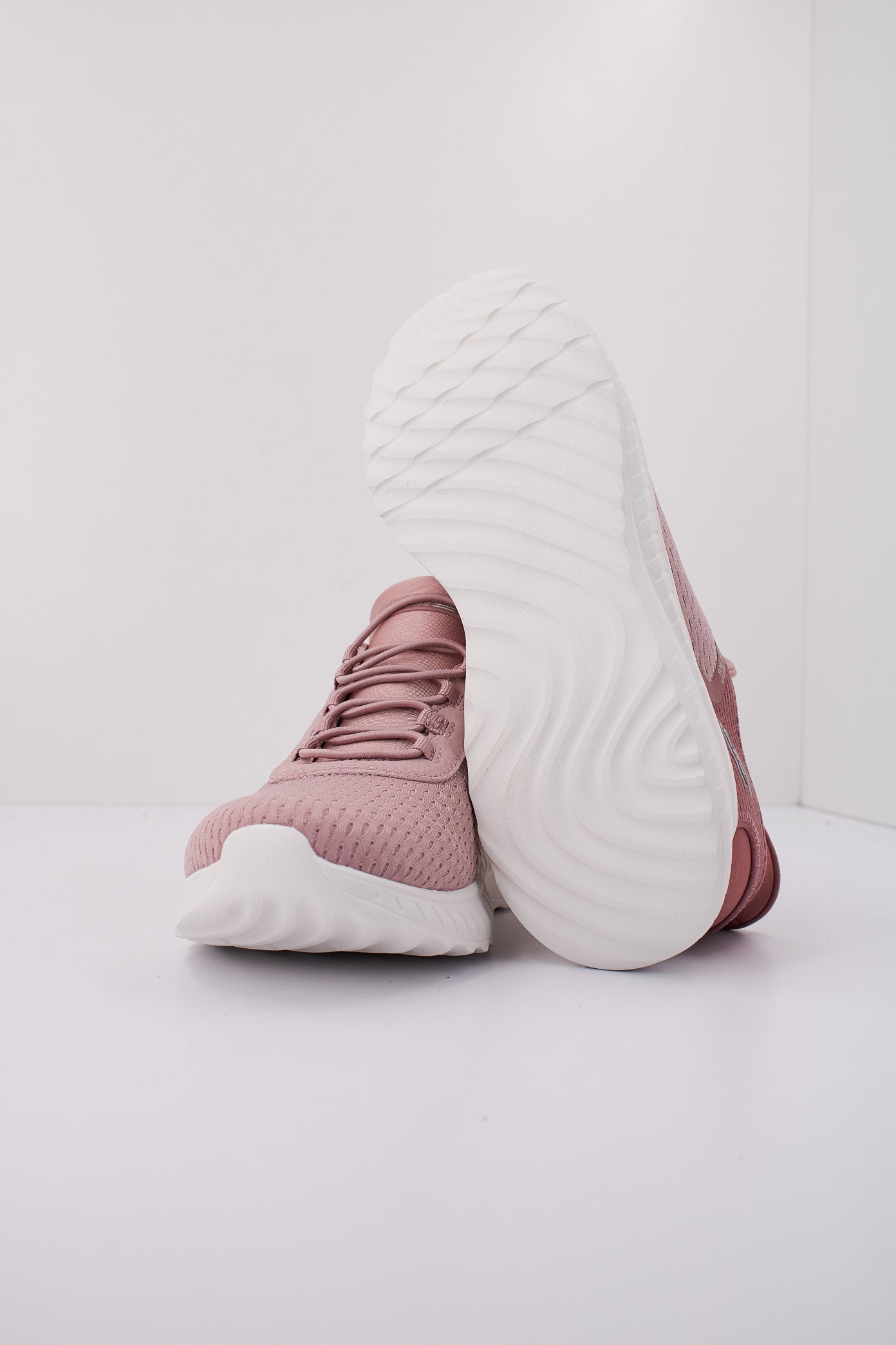 SKECHERS BOBS SQUAD CHAOS - I slip-ins en color ROSA (5)