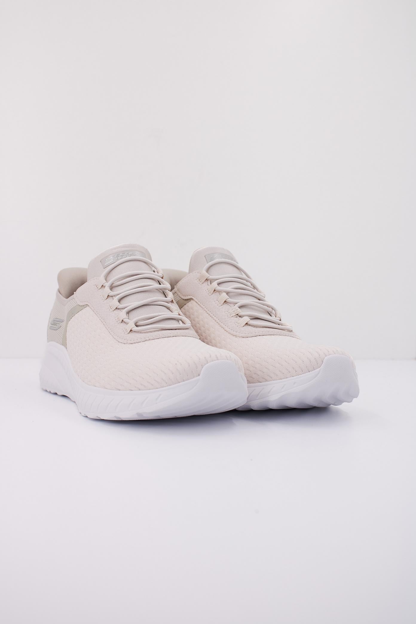SKECHERS BOBS SQUAD CHAOS - I SLIP-INS en color BEIS (2)