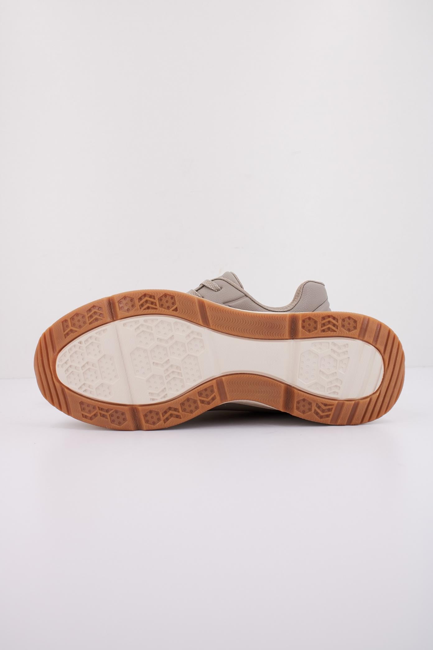 SKECHERS BOBS ARCH COMFORT B en color GRIS (5)